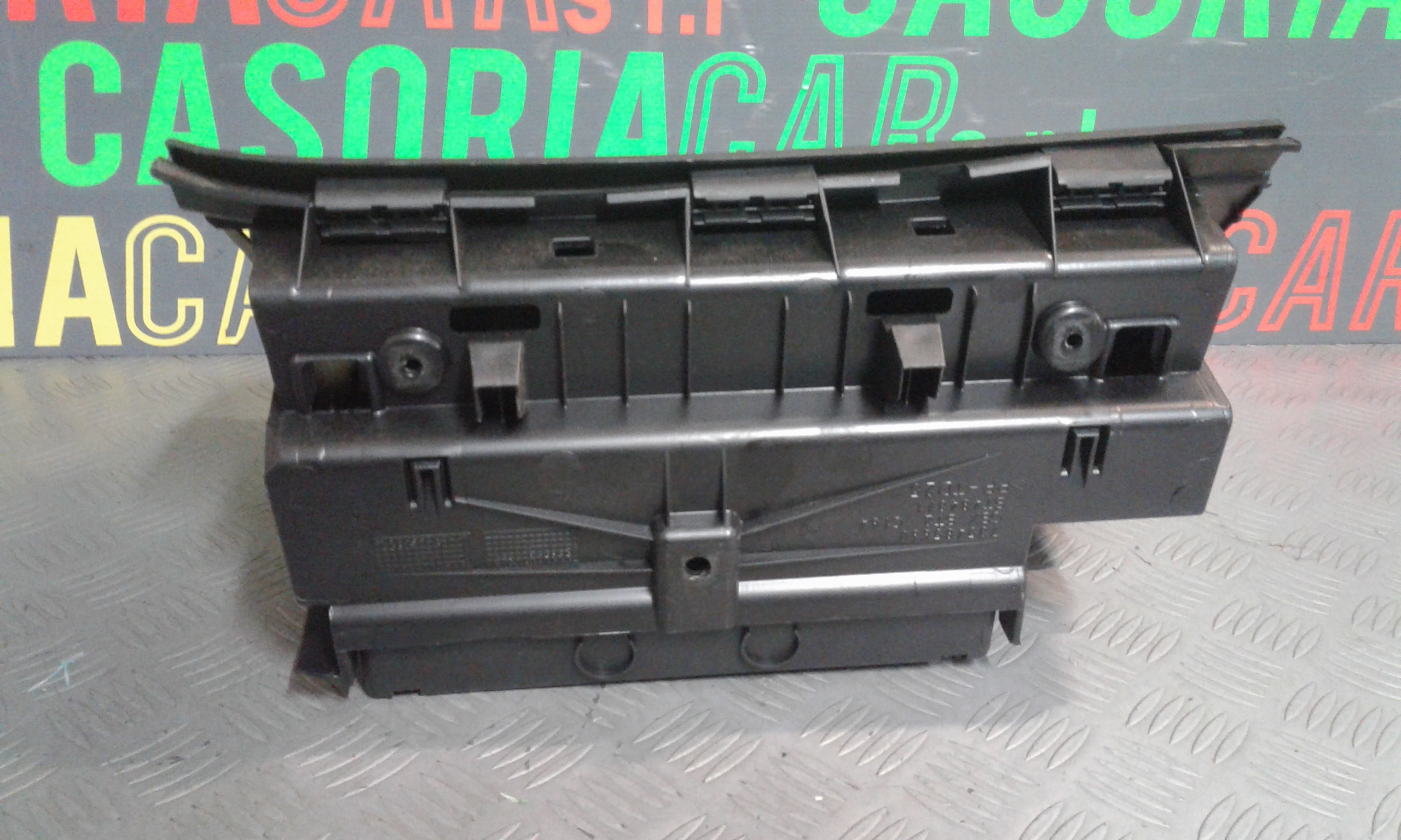 Cassetto porta oggetti FIAT Punto EVO