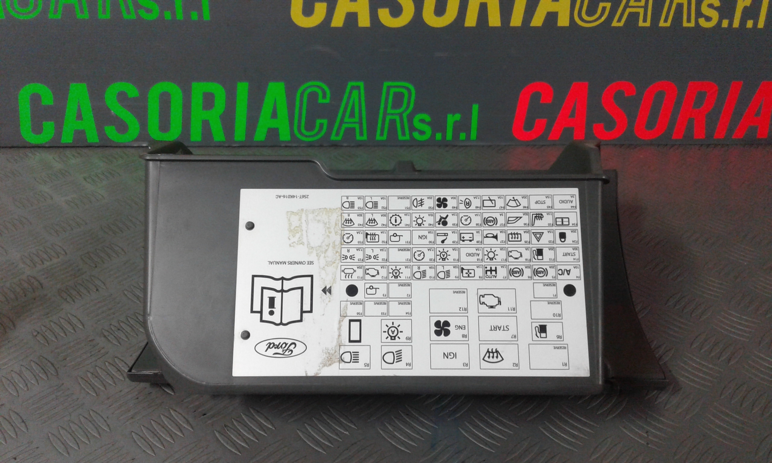 Cassetto porta oggetti FORD Fiesta 4 Serie