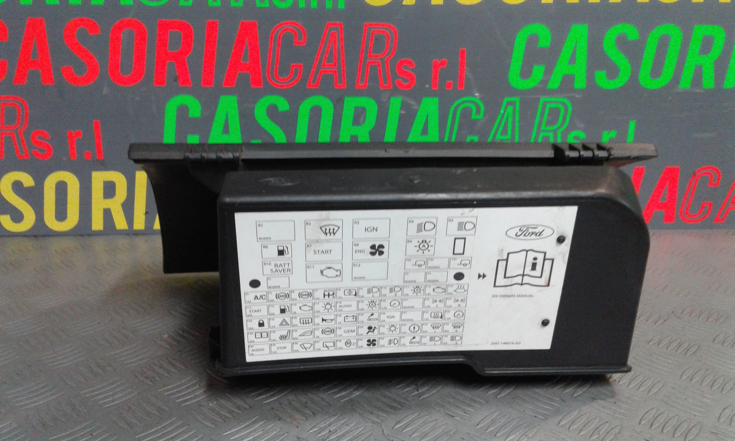 Cassetto porta oggetti FORD Fiesta 4 Serie