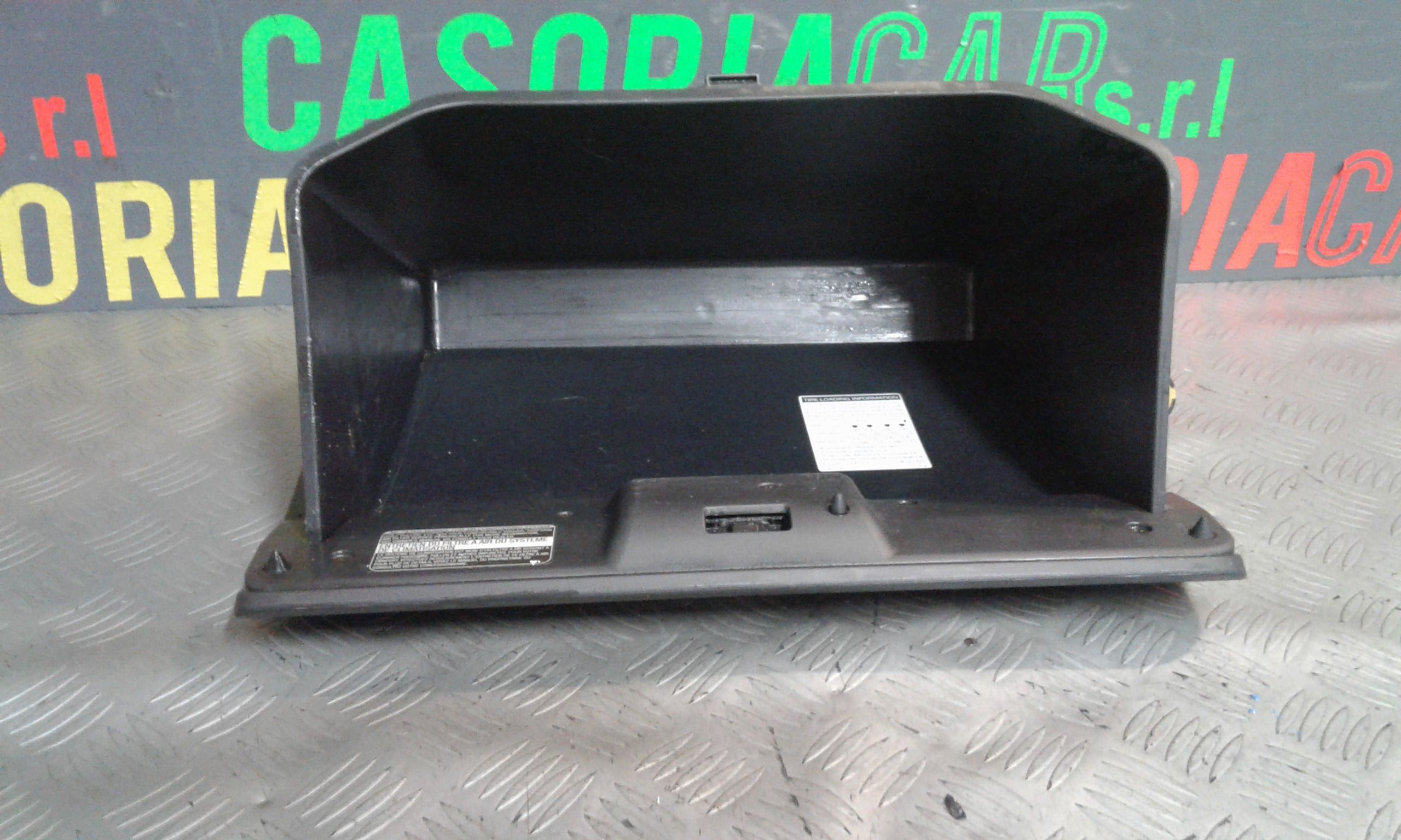 Cassetto porta oggetti TOYOTA Corolla Verso 2 Serie