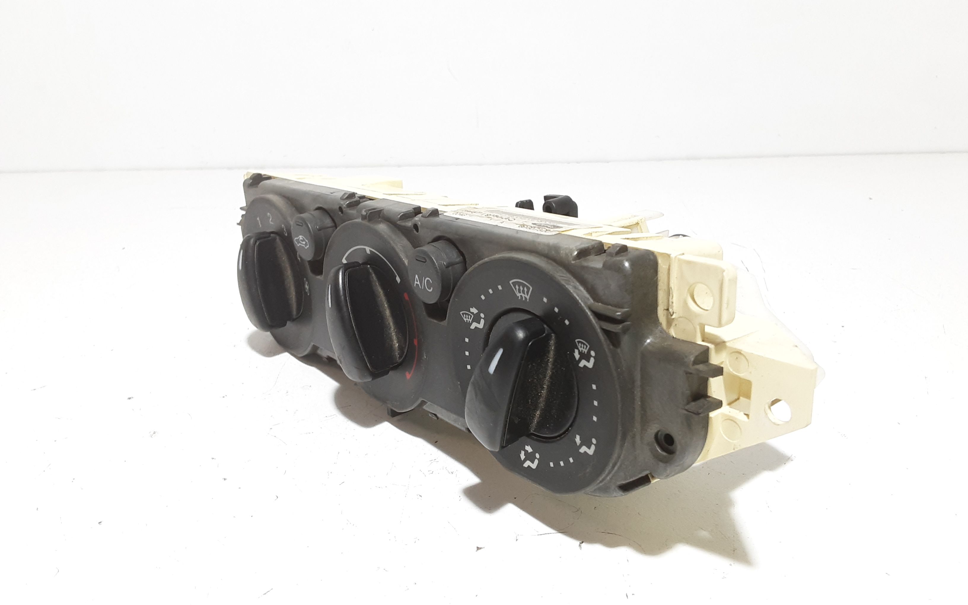 Comandi Clima FORD C - Max Serie (03>07)