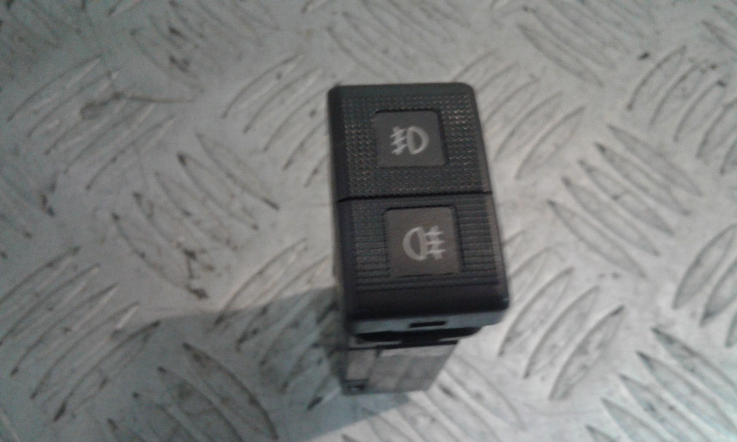 Pulsante MAZDA 323 8 Serie