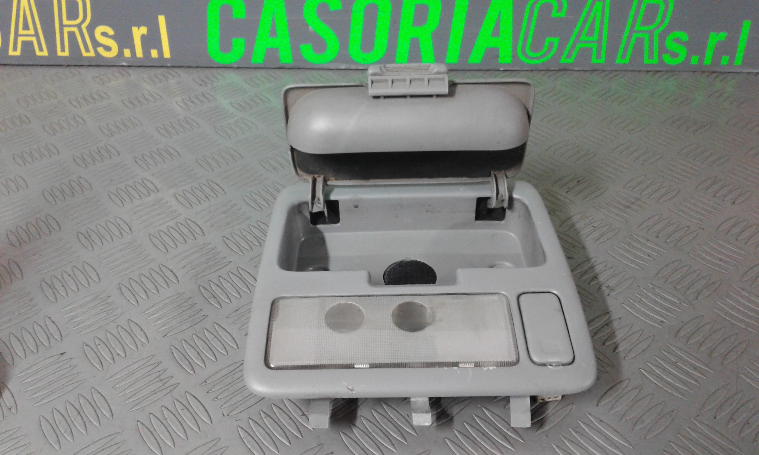 Luce di cortesia anteriore TOYOTA Rav4 2 Serie