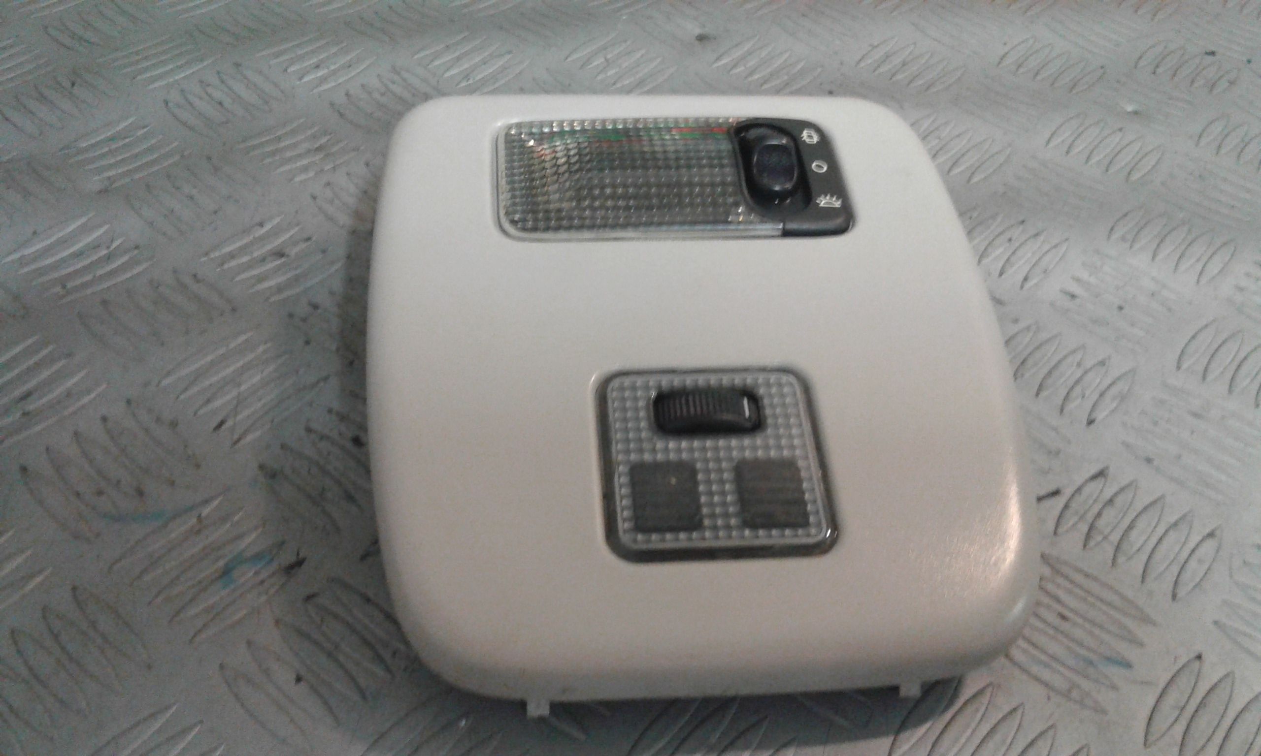 Luce di cortesia anteriore CITROEN Xsara Break 2 Serie