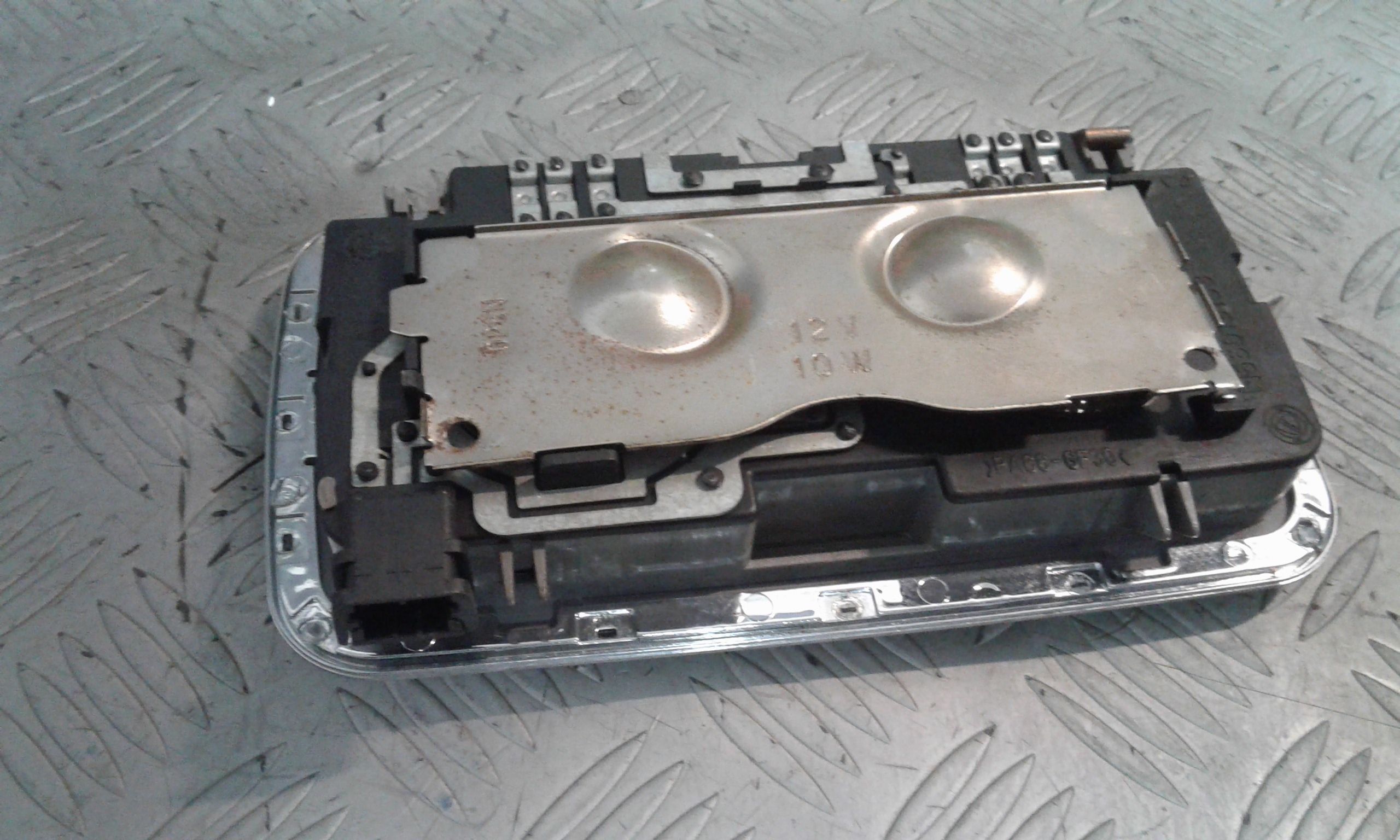 Luce di cortesia anteriore ALFA ROMEO 156 Berlina 1 Serie