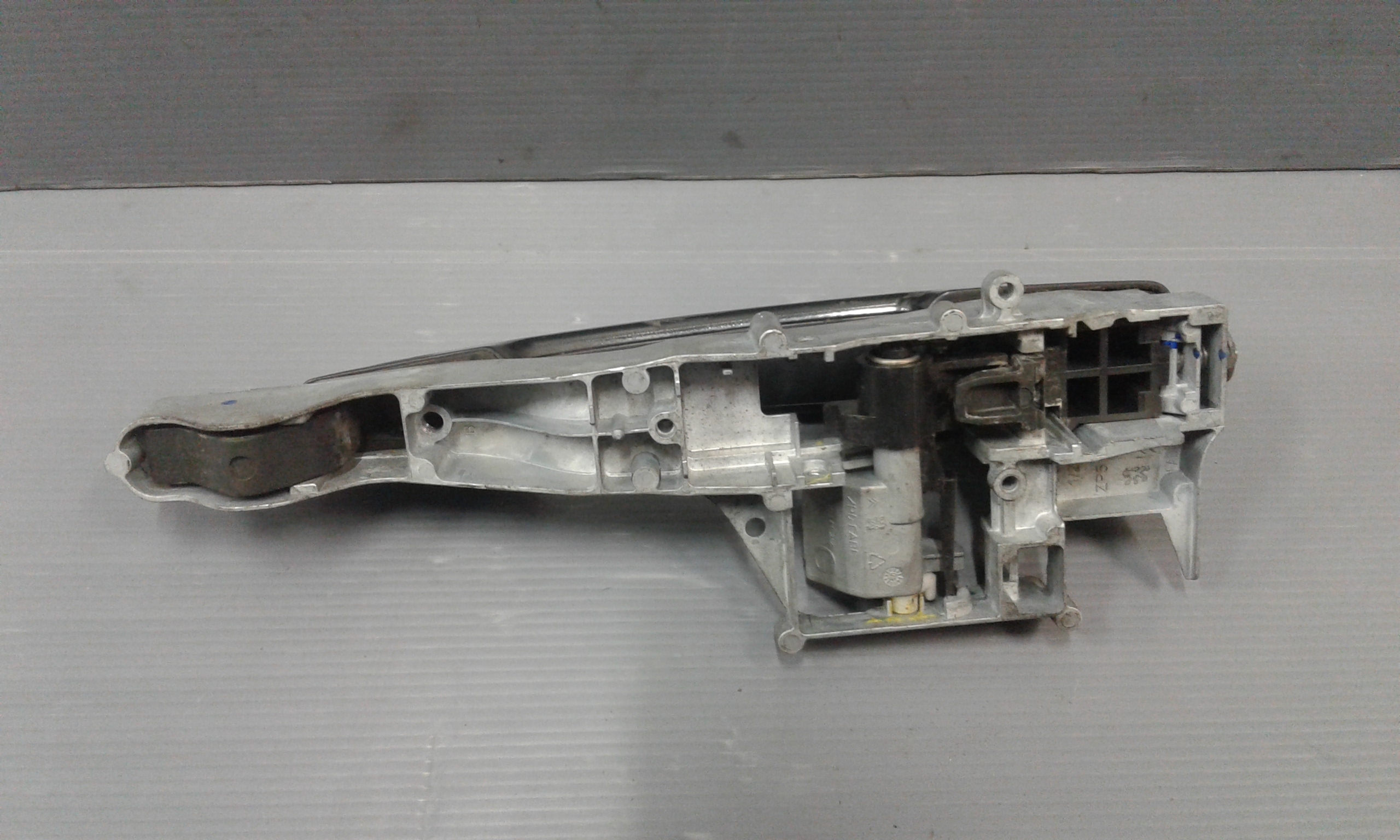 Maniglia esterna Posteriore Sinistra PEUGEOT 207 1 Serie