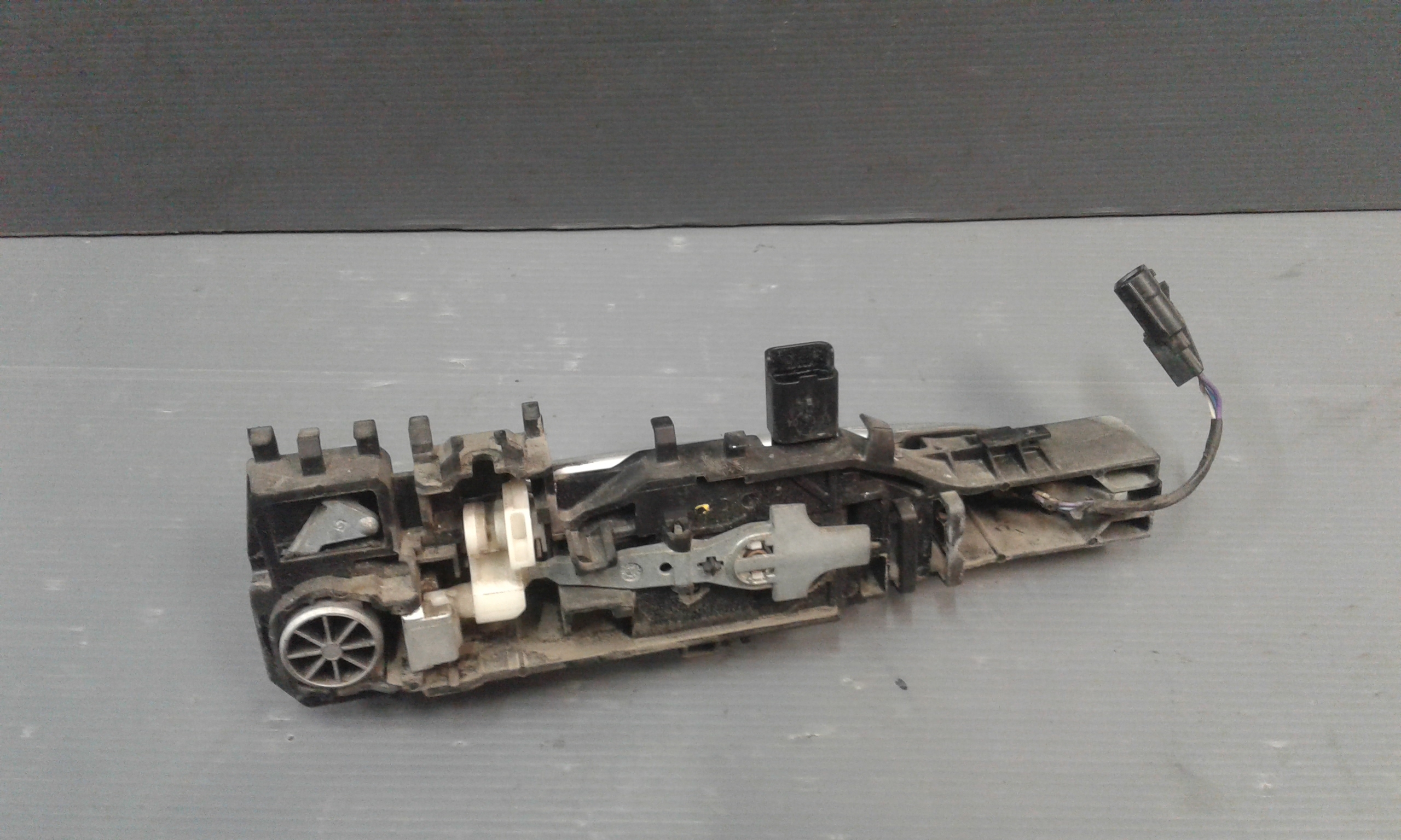 Maniglia esterna Posteriore Sinistra RENAULT Scenic 3 Serie