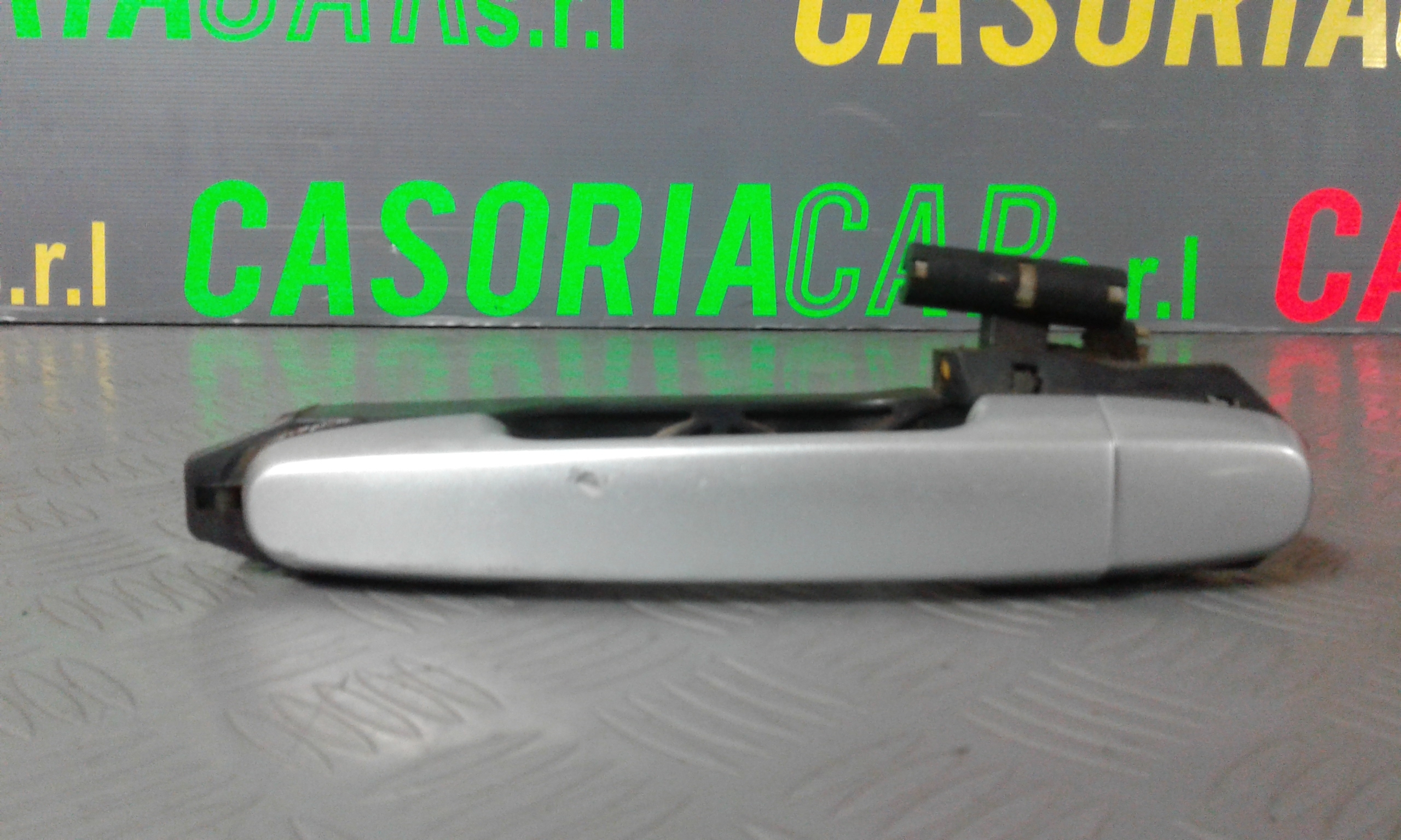 Maniglia esterna Posteriore Sinistra TOYOTA Rav4 2 Serie