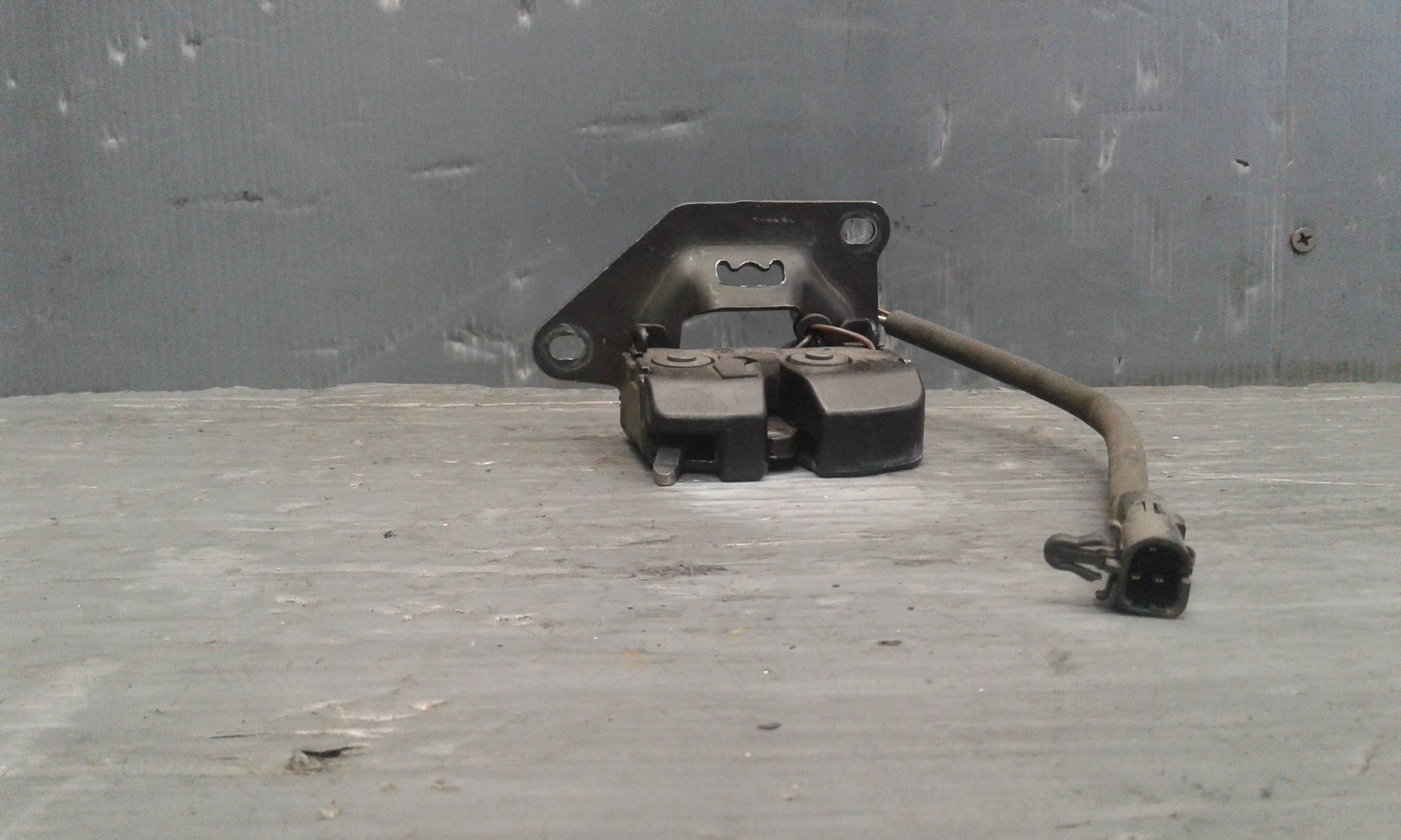 Serratura Cofano Posteriore FIAT Punto Berlina 5P 3 Serie