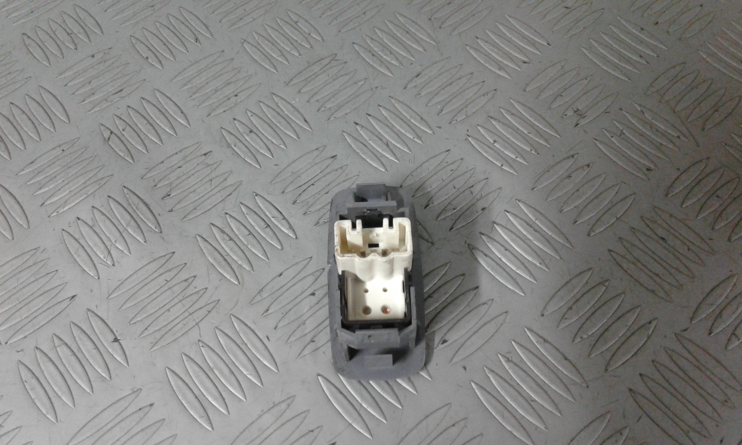 Pulsantiera Posteriore Sinistra TOYOTA Rav4 2 Serie