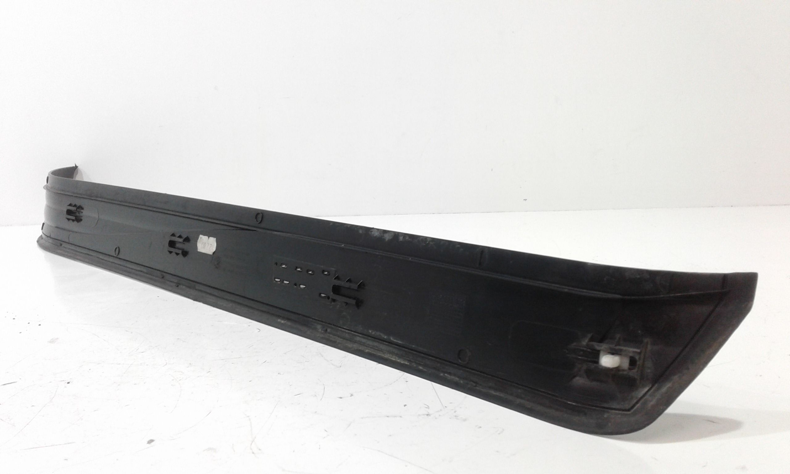 Batticalcagno anteriore sinistro BMW Serie 5 E60