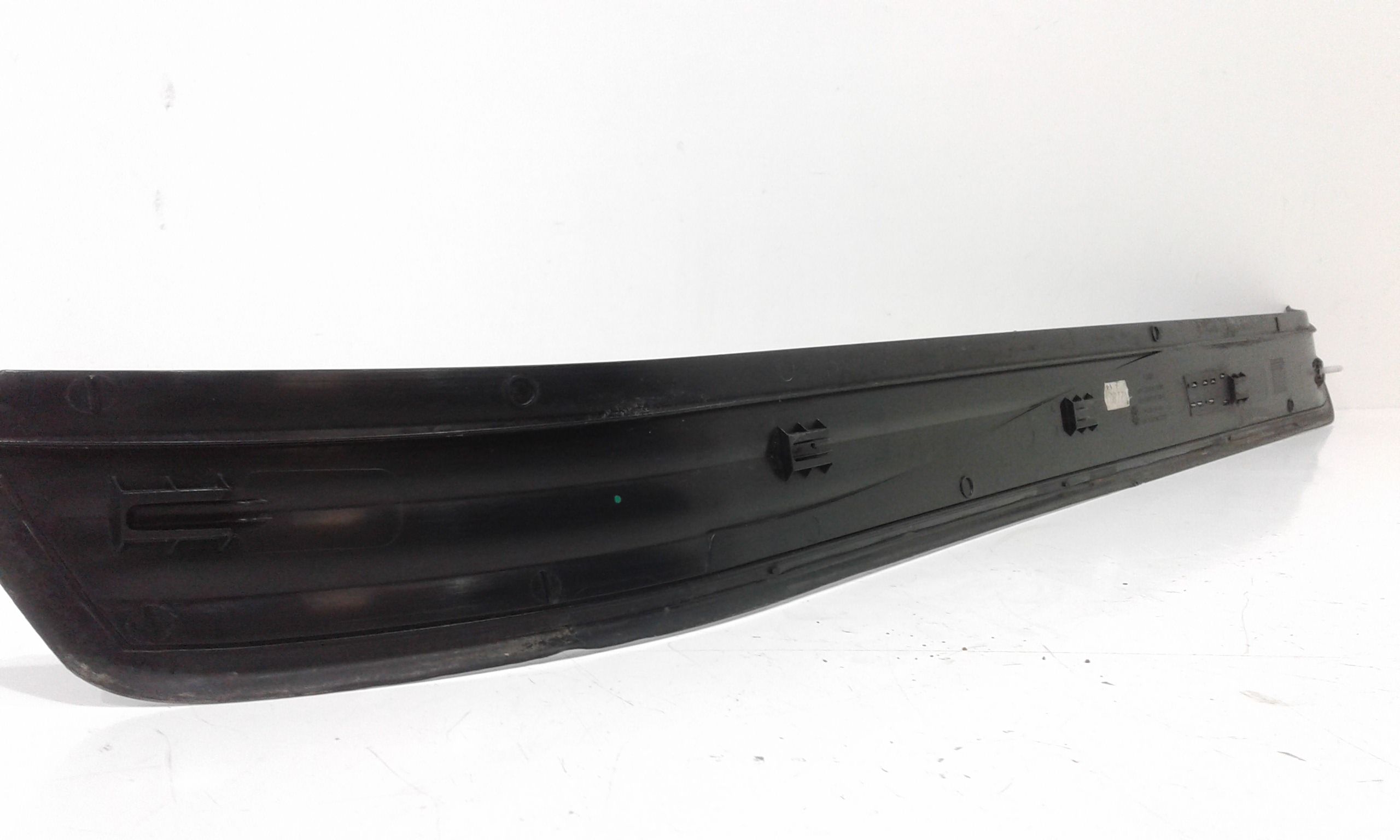 Batticalcagno anteriore sinistro BMW Serie 5 E60