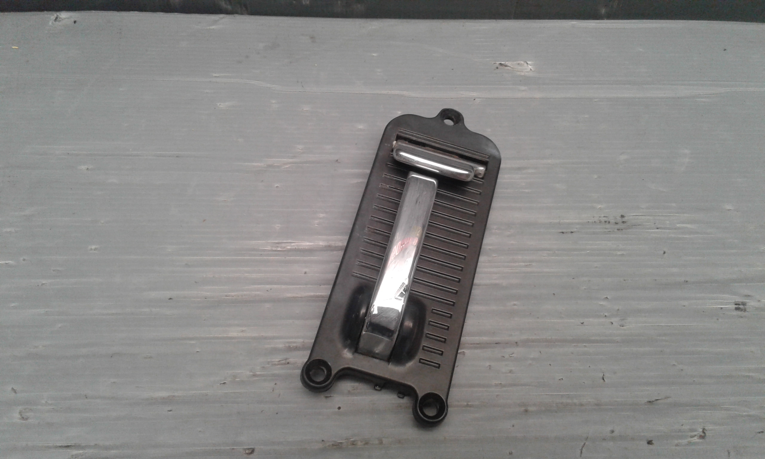 Maniglia interna Posteriore Destra JAGUAR Sovereign