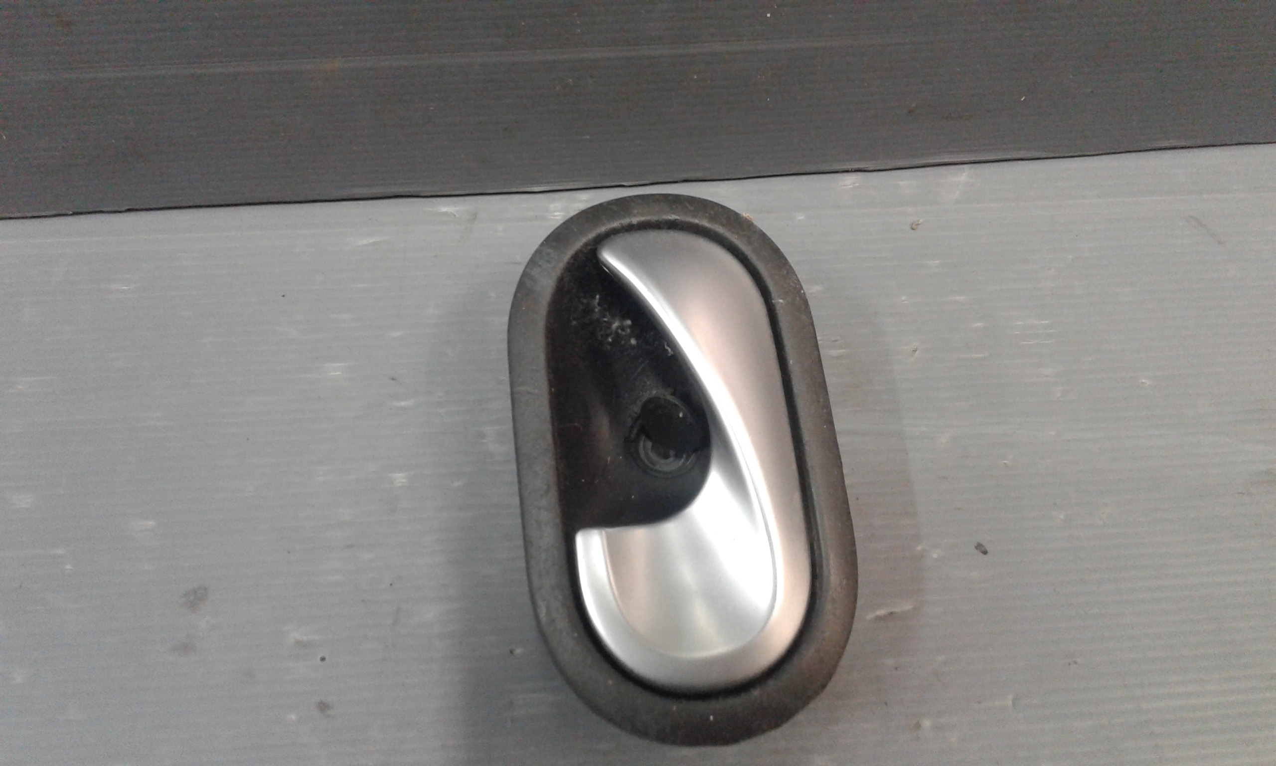 Maniglia interna Posteriore Sinistra RENAULT Megane ll 1 Serie