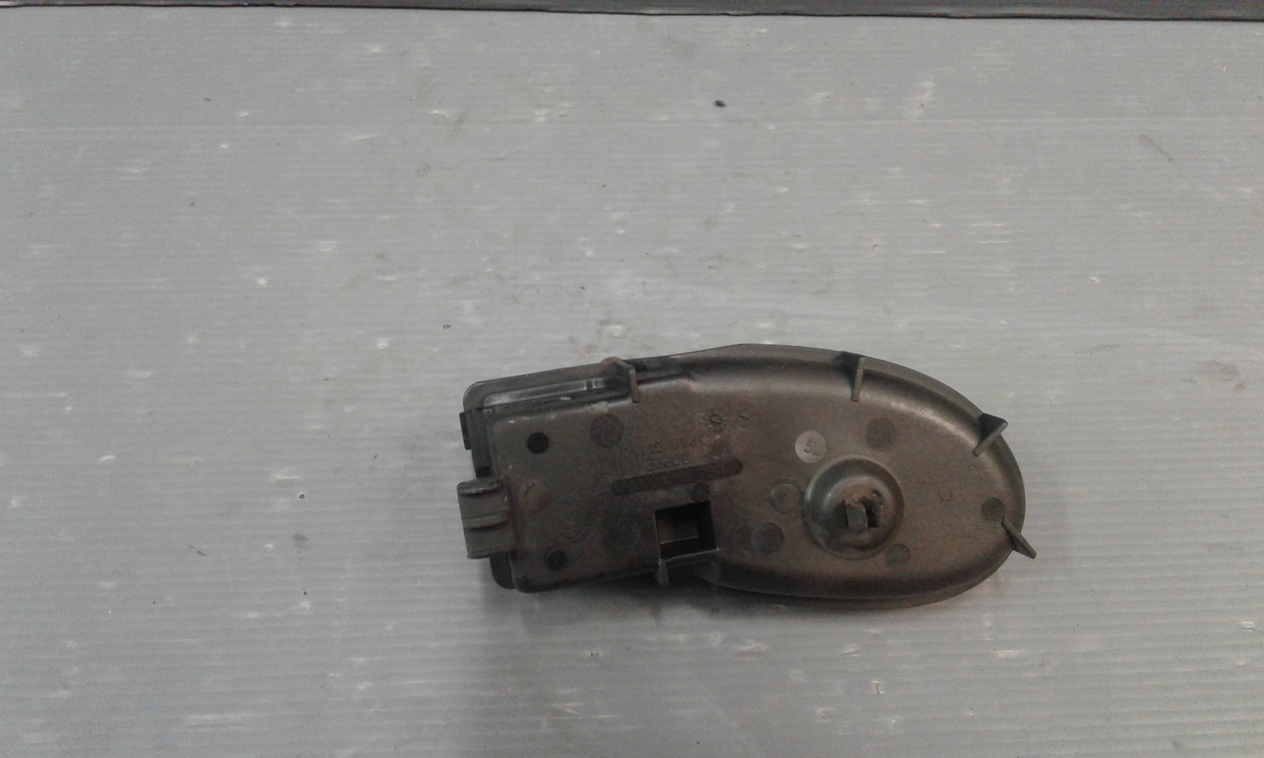 Maniglia interna Posteriore Sinistra FORD Focus Berlina 1 Serie