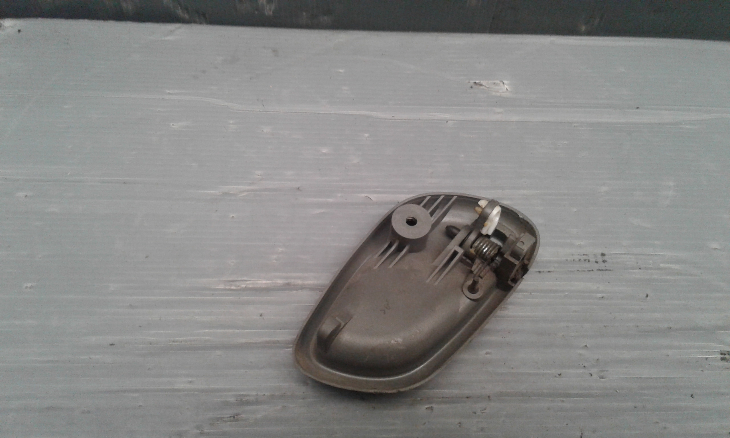 Maniglia interna Posteriore Sinistra SUZUKI Wagon R 2 Serie