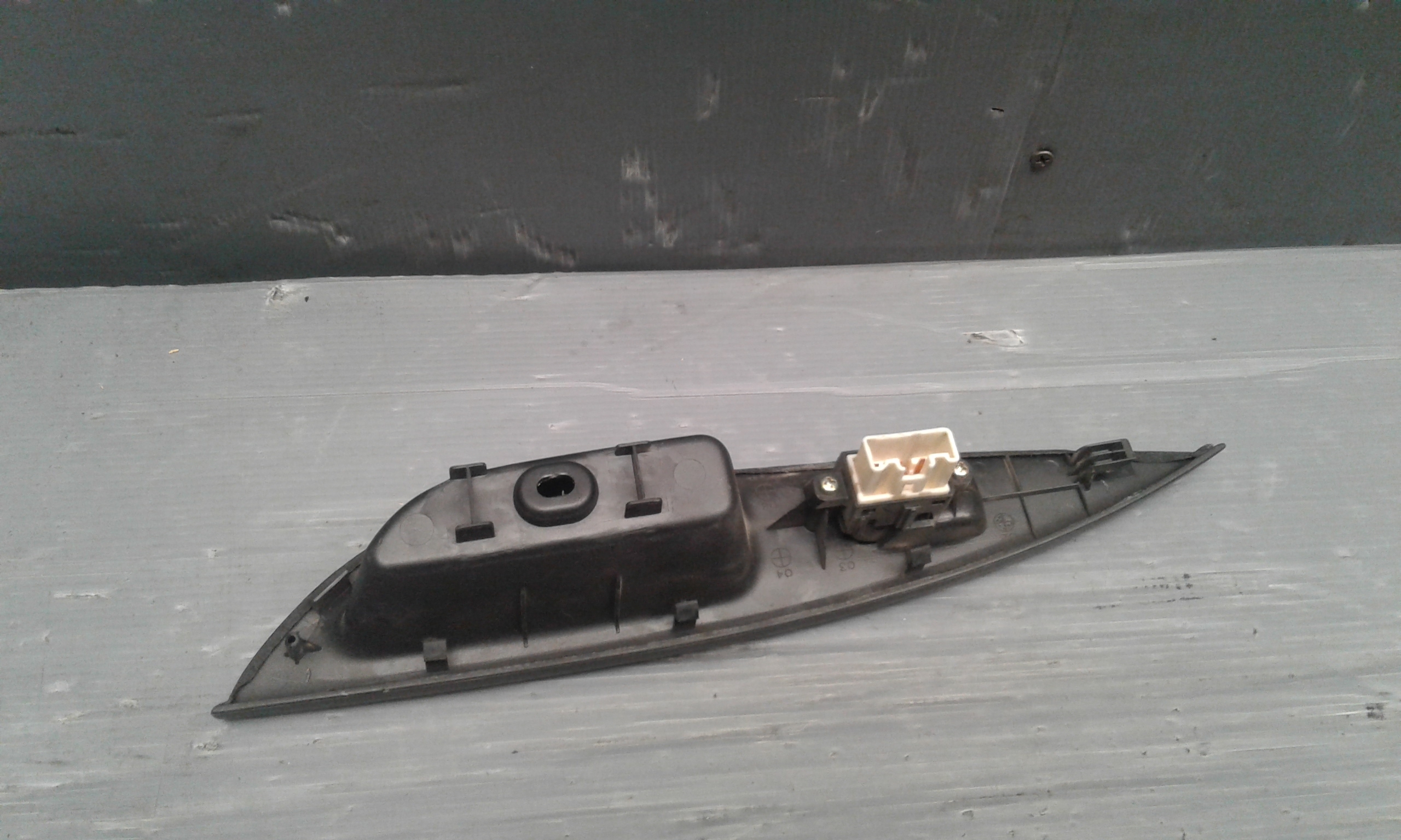 Pulsantiera Posteriore Destra MAZDA 6 S. Wagon