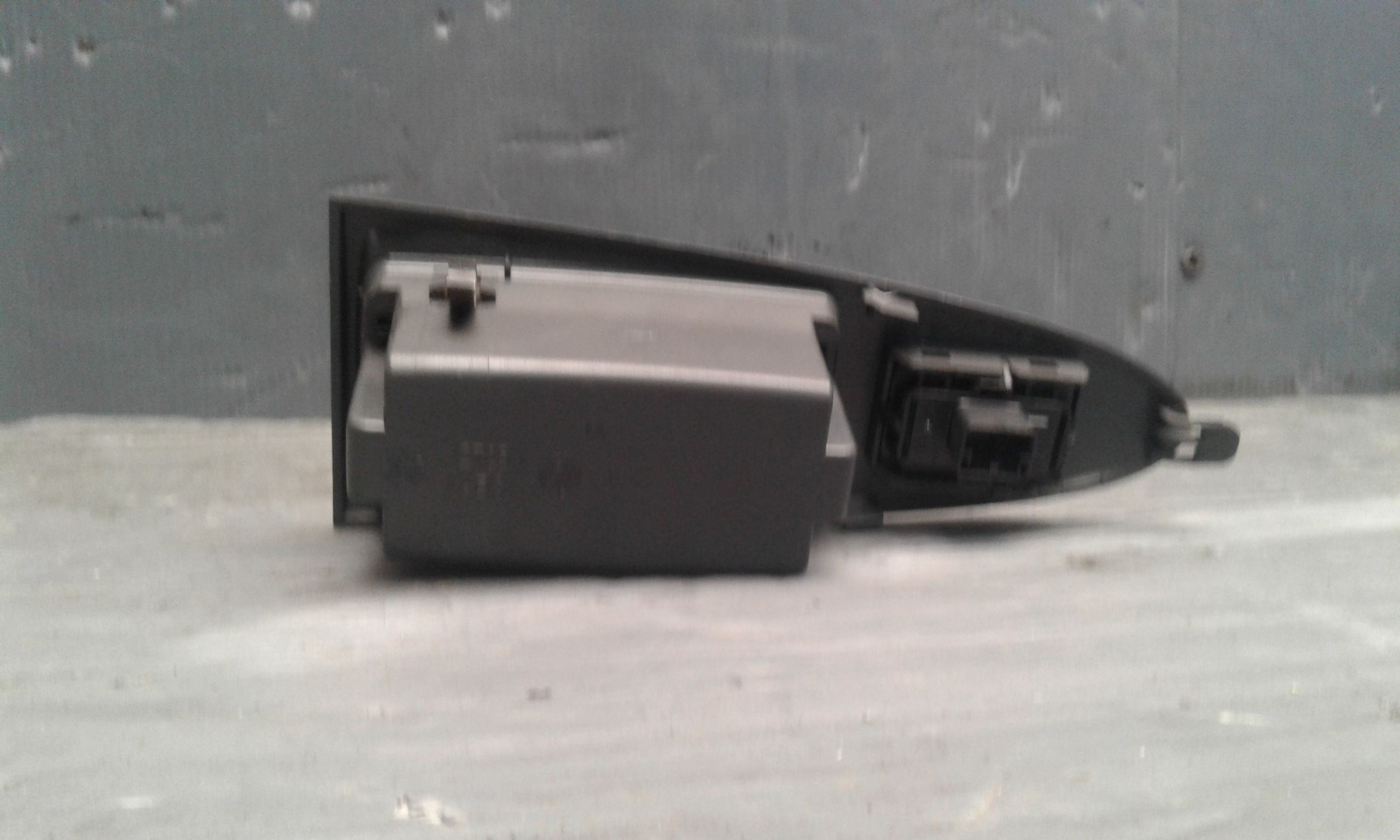 Pulsantiera Posteriore Destra FIAT Croma 2 Serie