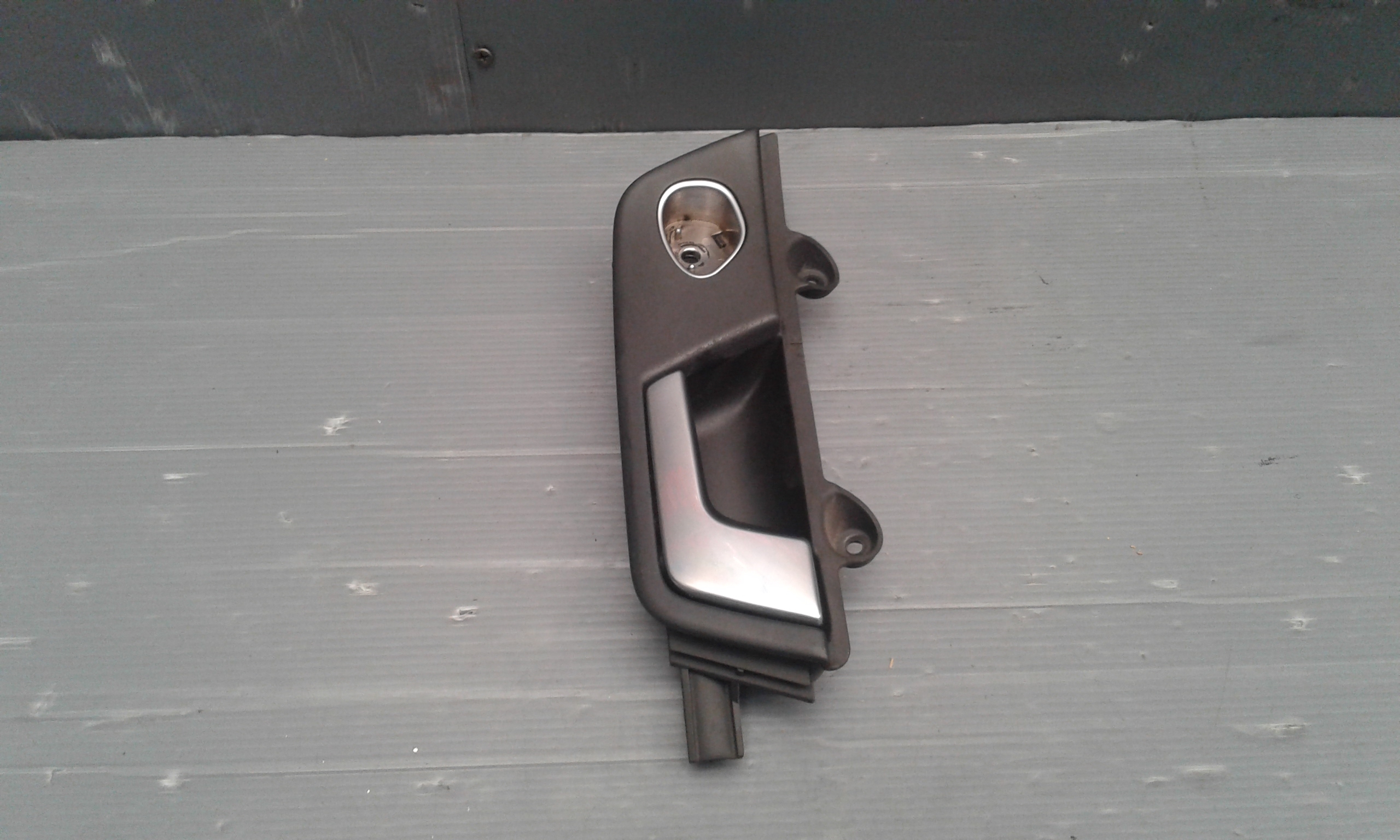 Maniglia interna Anteriore Destra AUDI A4 Berlina 2 Serie