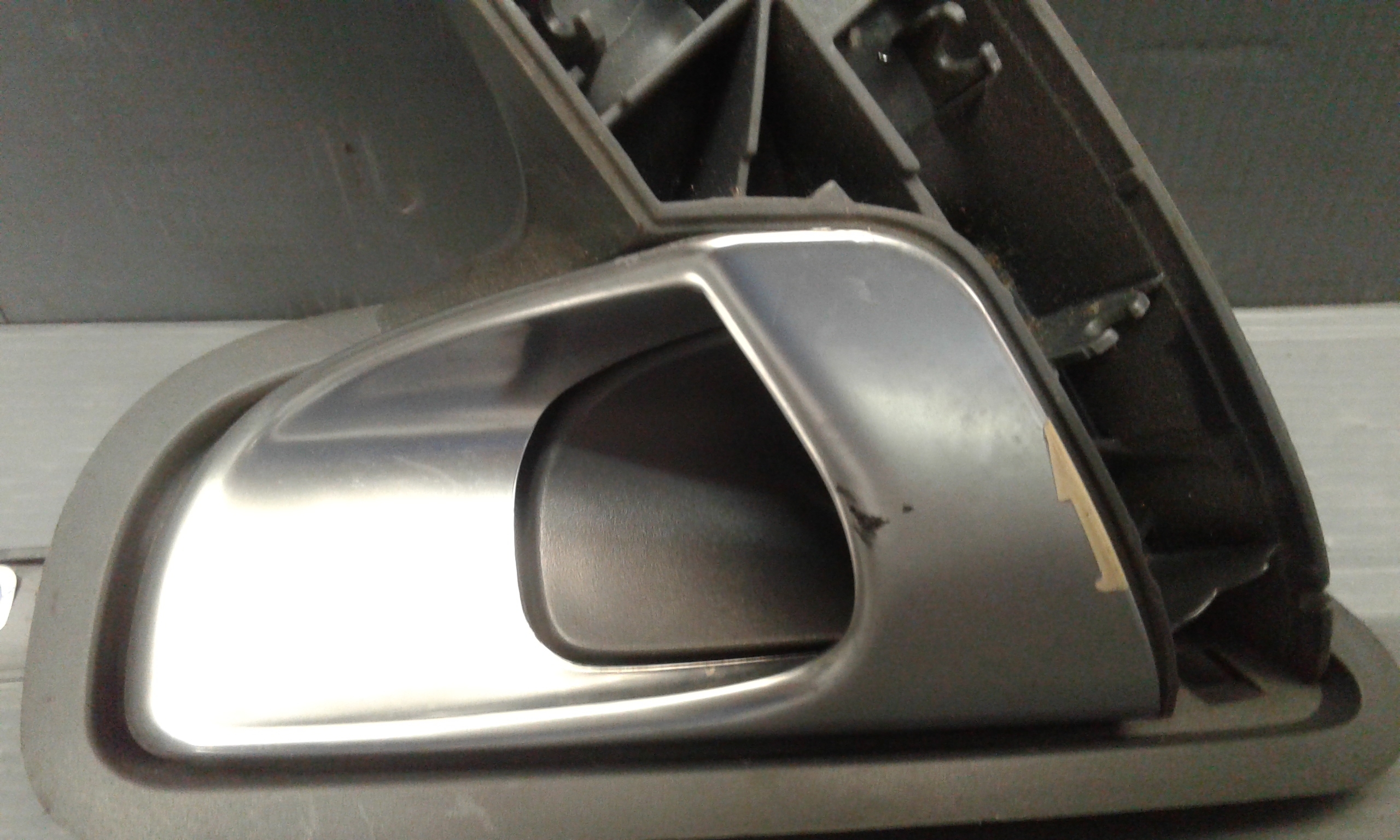 Maniglia interna Anteriore Destra NISSAN Primera S. Wagon 3 Serie