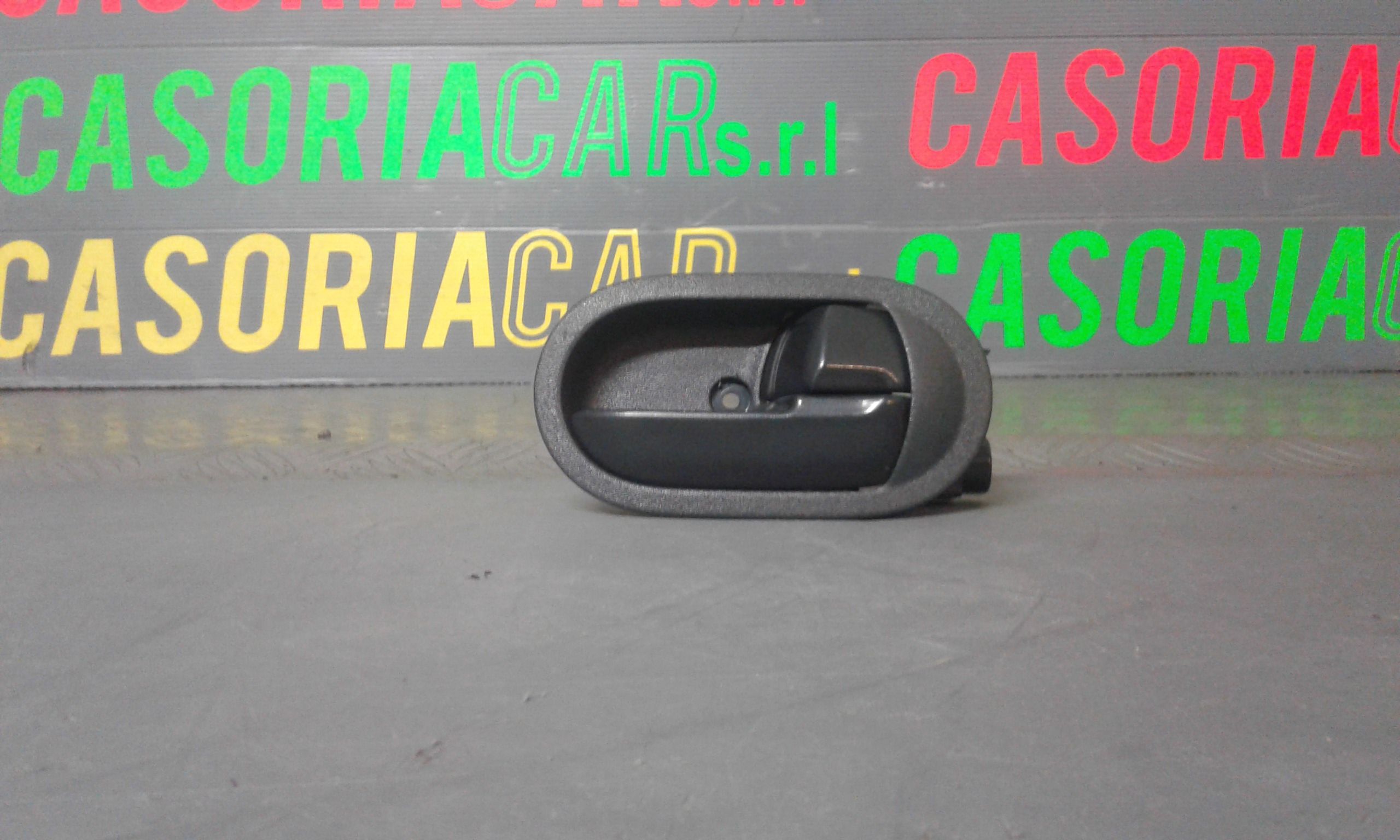 Maniglia interna Anteriore Destra MITSUBISHI Colt Serie 3P
