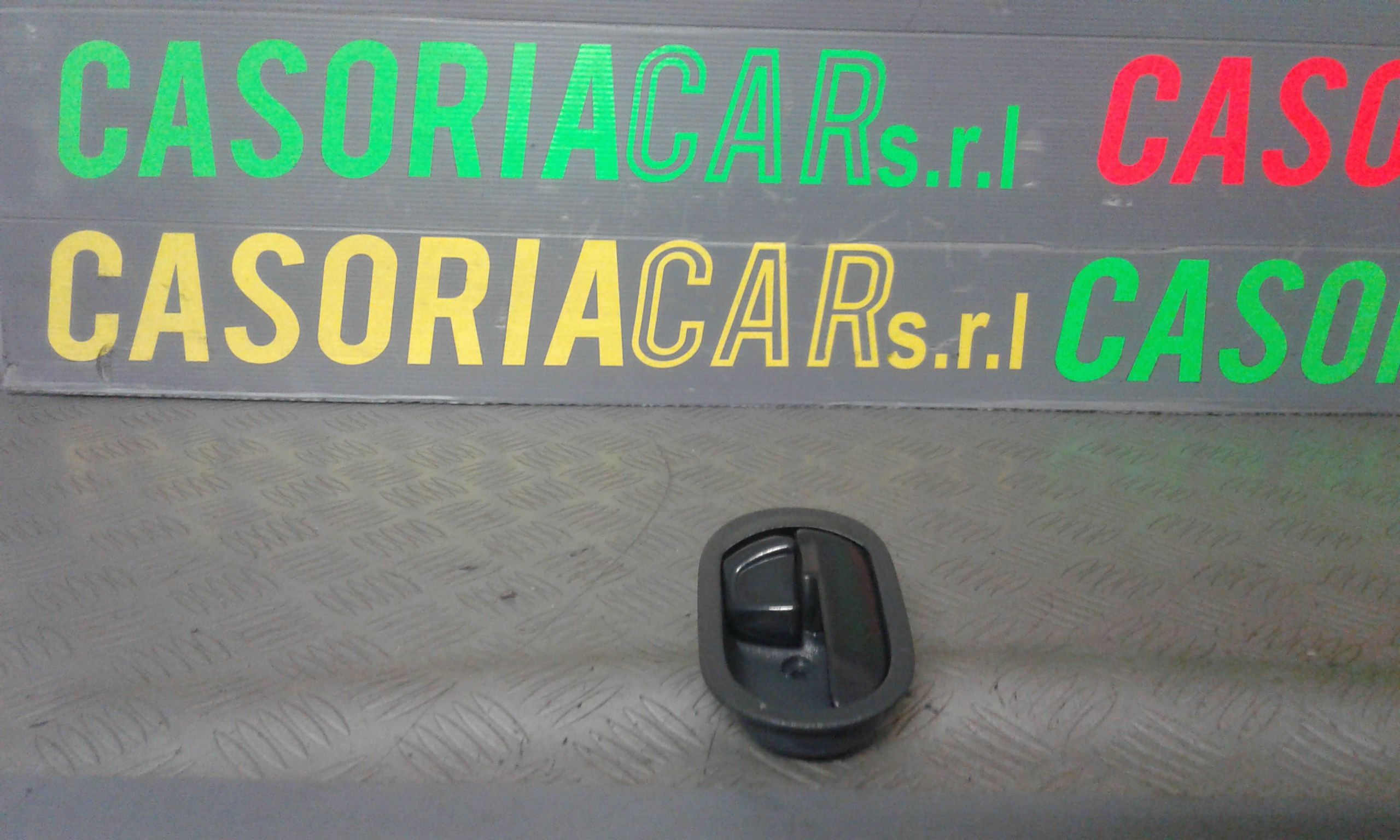 Maniglia interna Anteriore Destra MITSUBISHI Colt Serie 3P