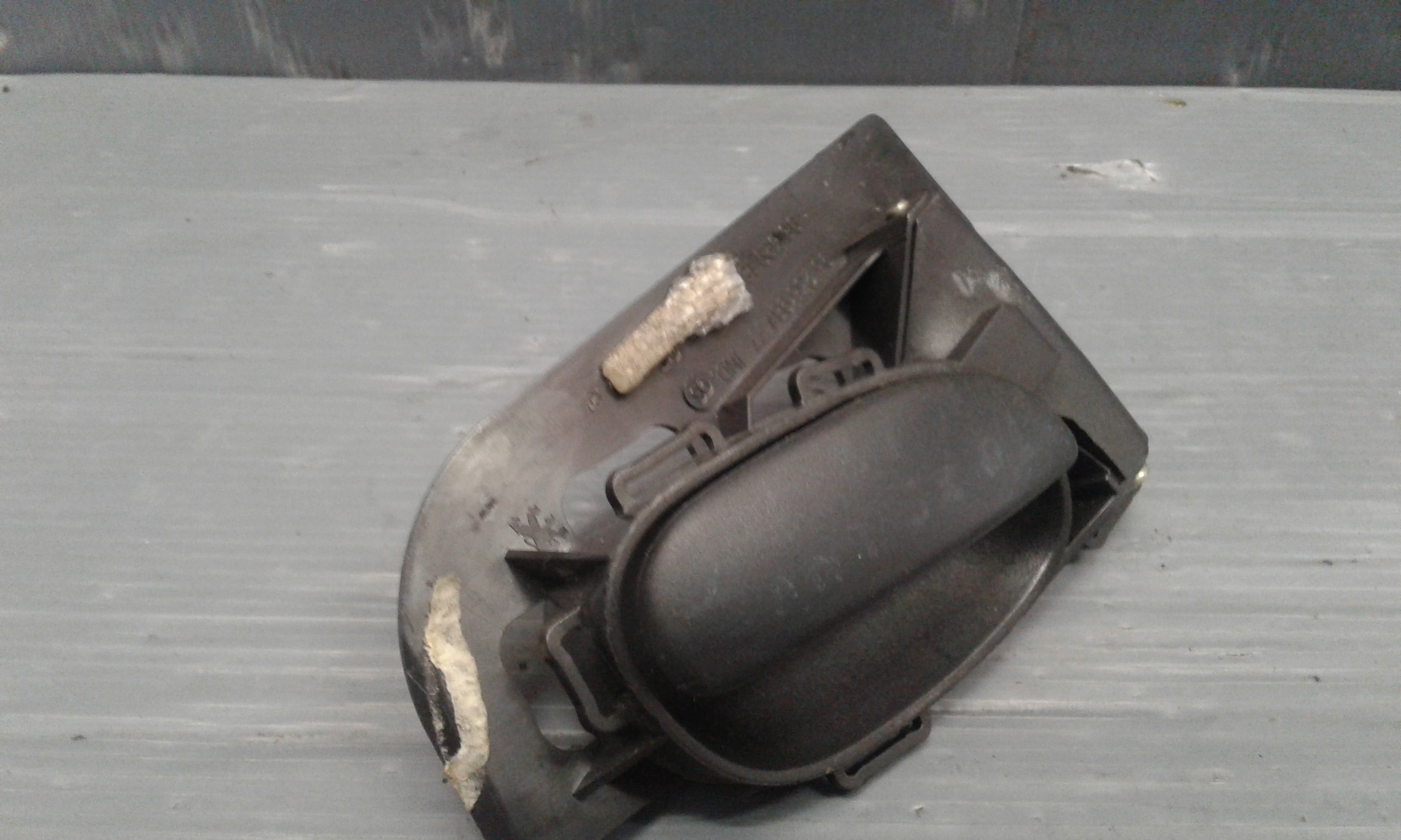 Maniglia interna anteriore Sinistra PEUGEOT 206 1 Serie