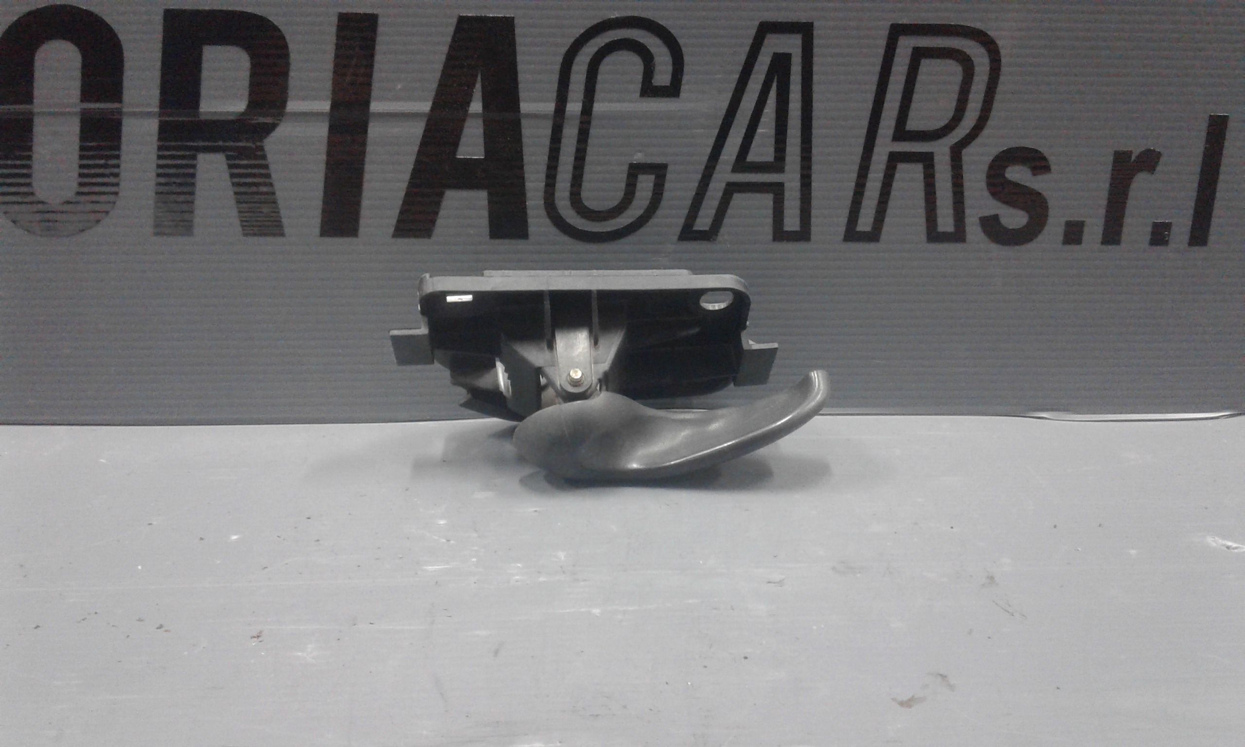 Maniglia interna anteriore Sinistra FIAT Punto Berlina 5P 3 Serie