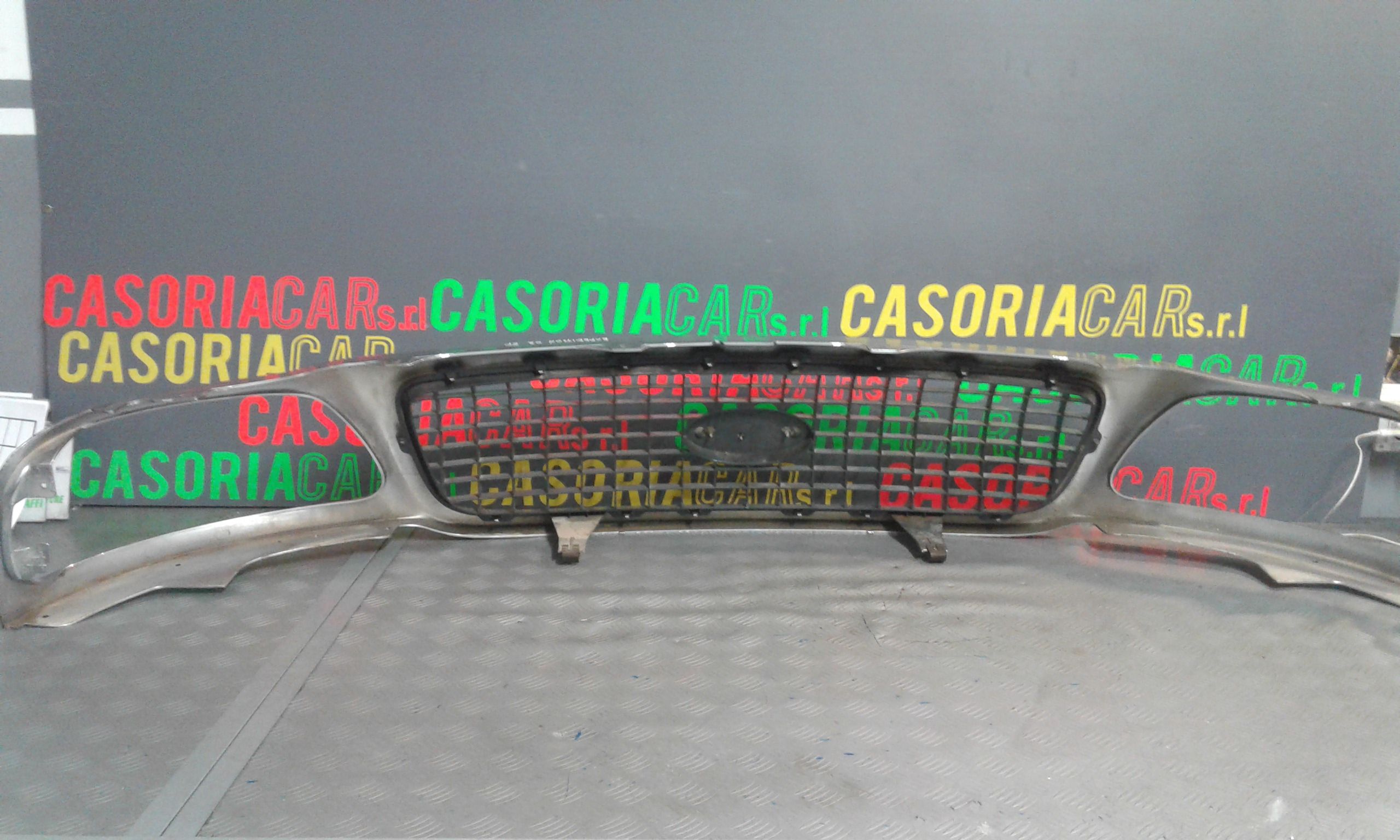 Calandra FORD Expedition XLT 1 Serie