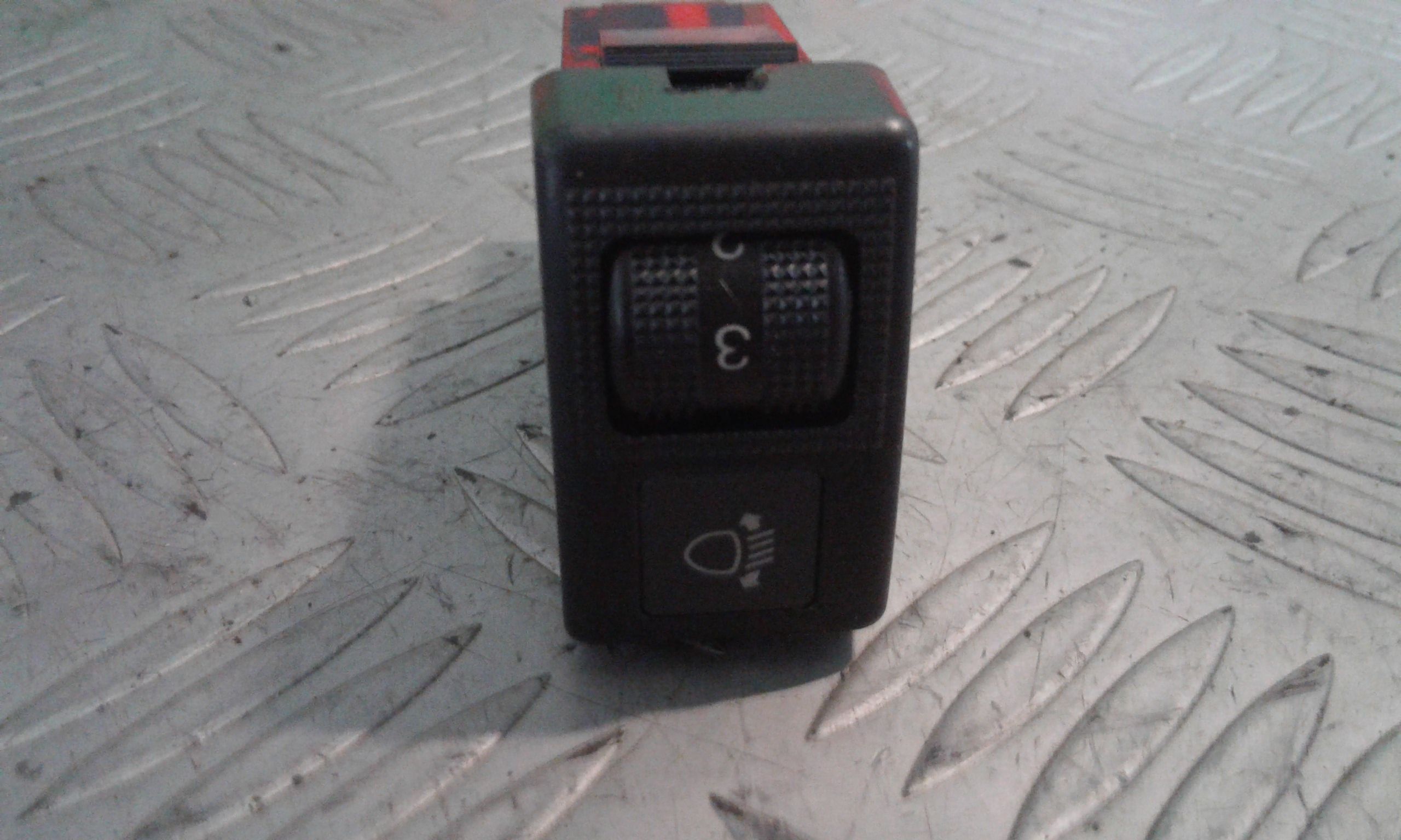 Regolatore Fari MAZDA 323 8 Serie