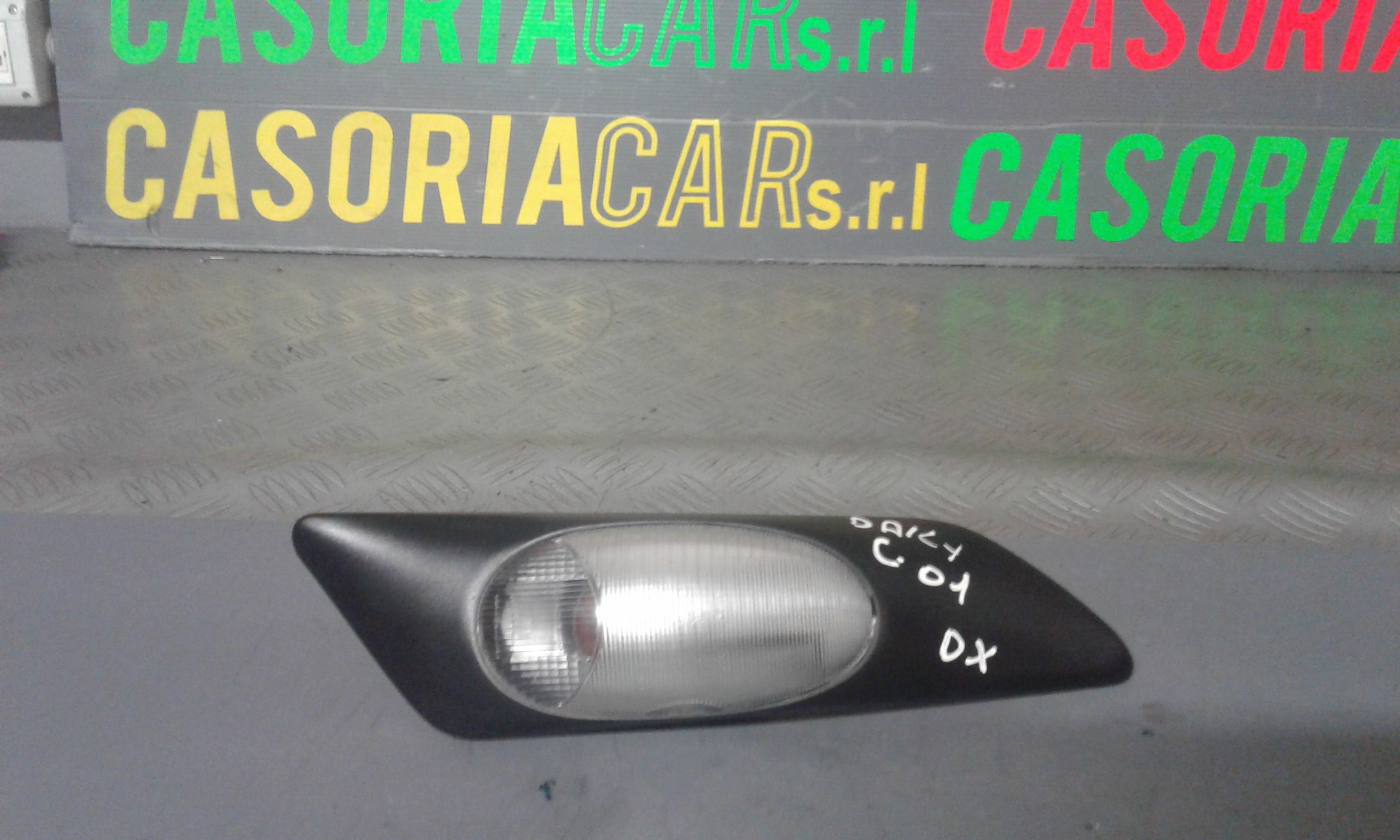 Freccia DX parafango IVECO Daily 3 Serie