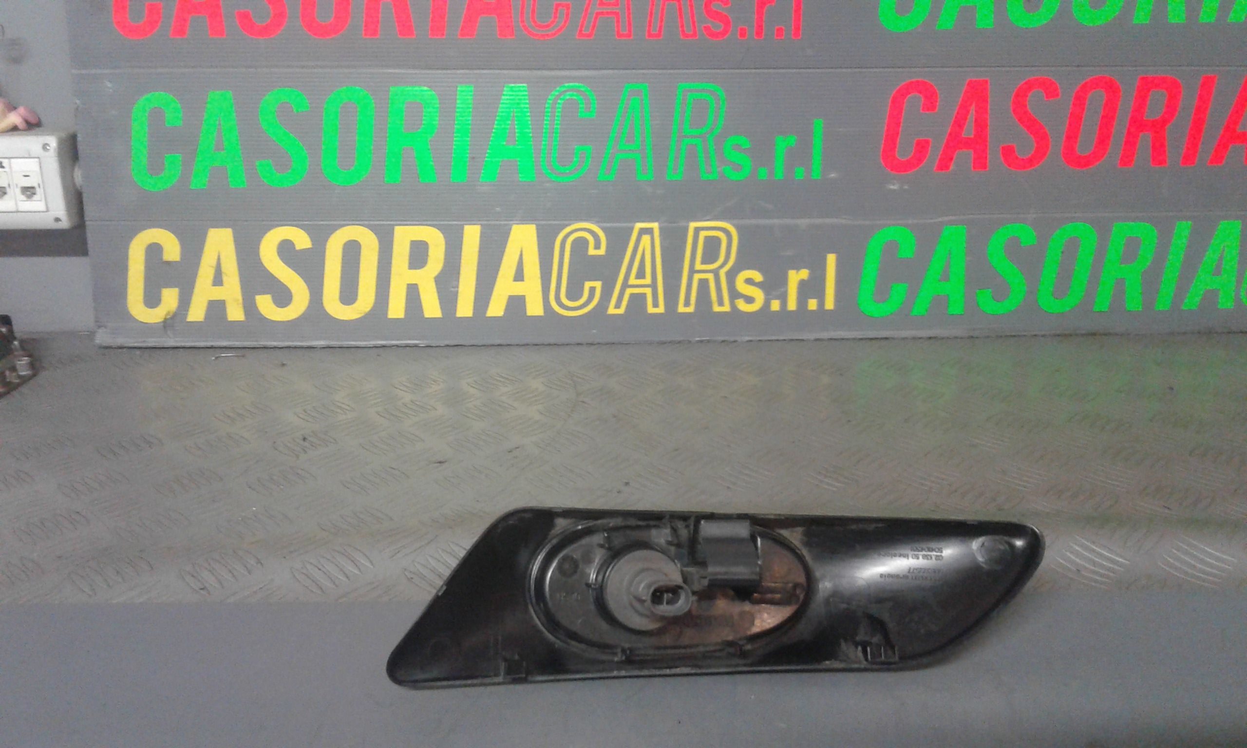 Freccia DX parafango IVECO Daily 3 Serie