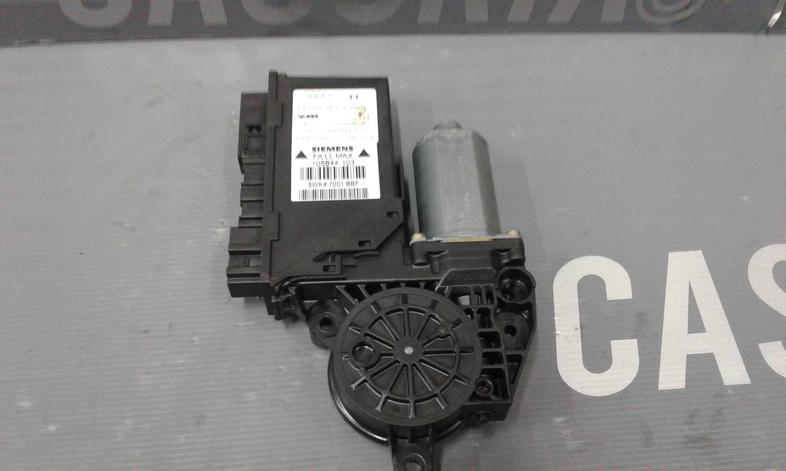 Motorino Alzavetro anteriore Sinistro AUDI A4 Berlina 3 Serie