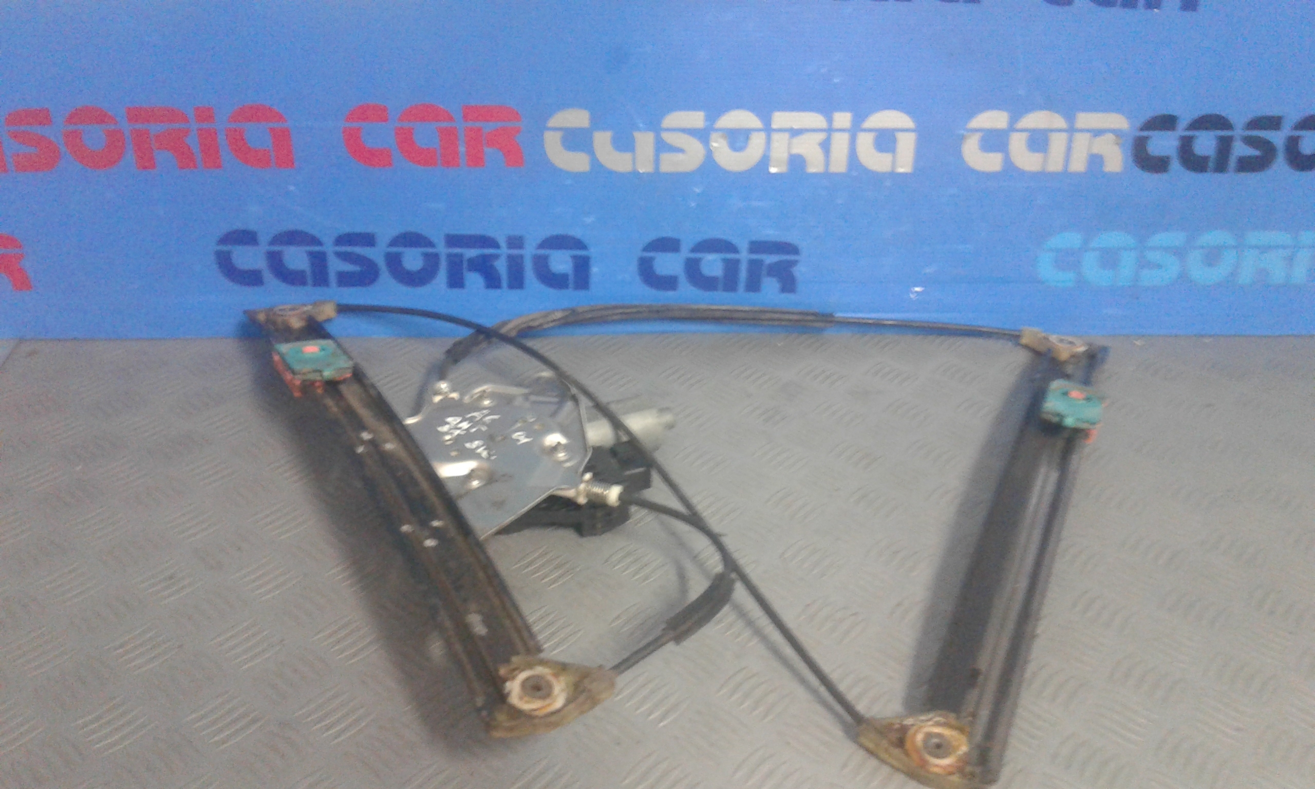 Cremagliera anteriore sinistra Guida AUDI A6 Avant 2 Serie