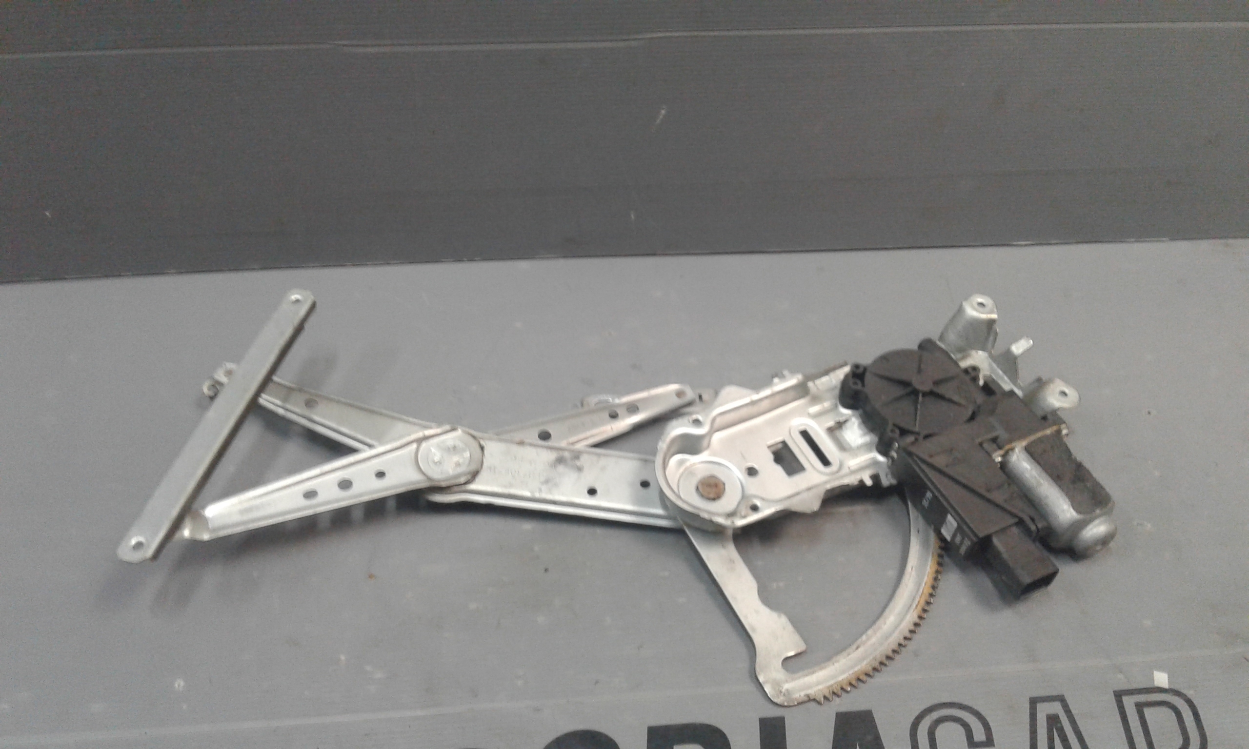 Cremagliera anteriore sinistra Guida OPEL Corsa C 3P 1 Serie