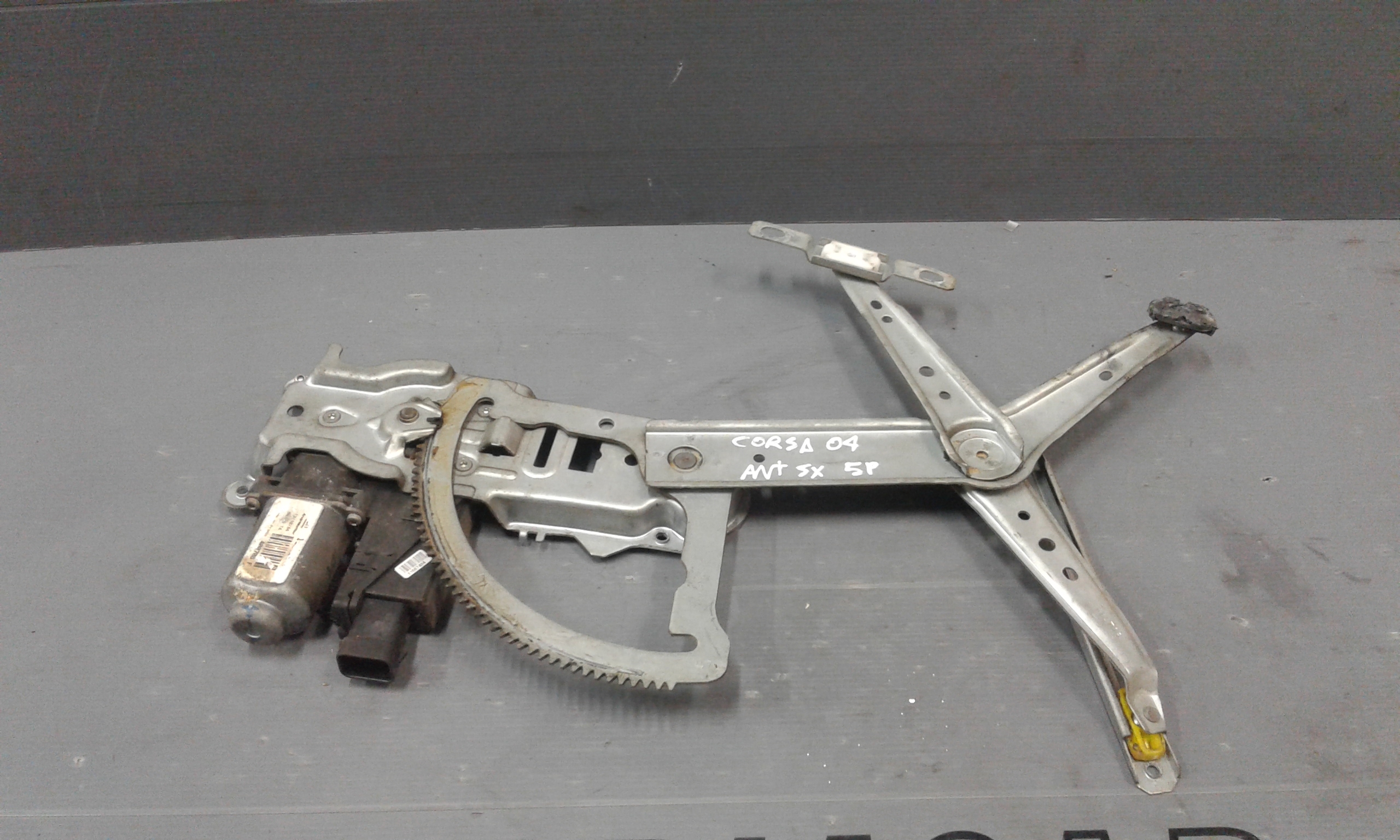 Cremagliera anteriore sinistra Guida OPEL Corsa C 5P 1 Serie