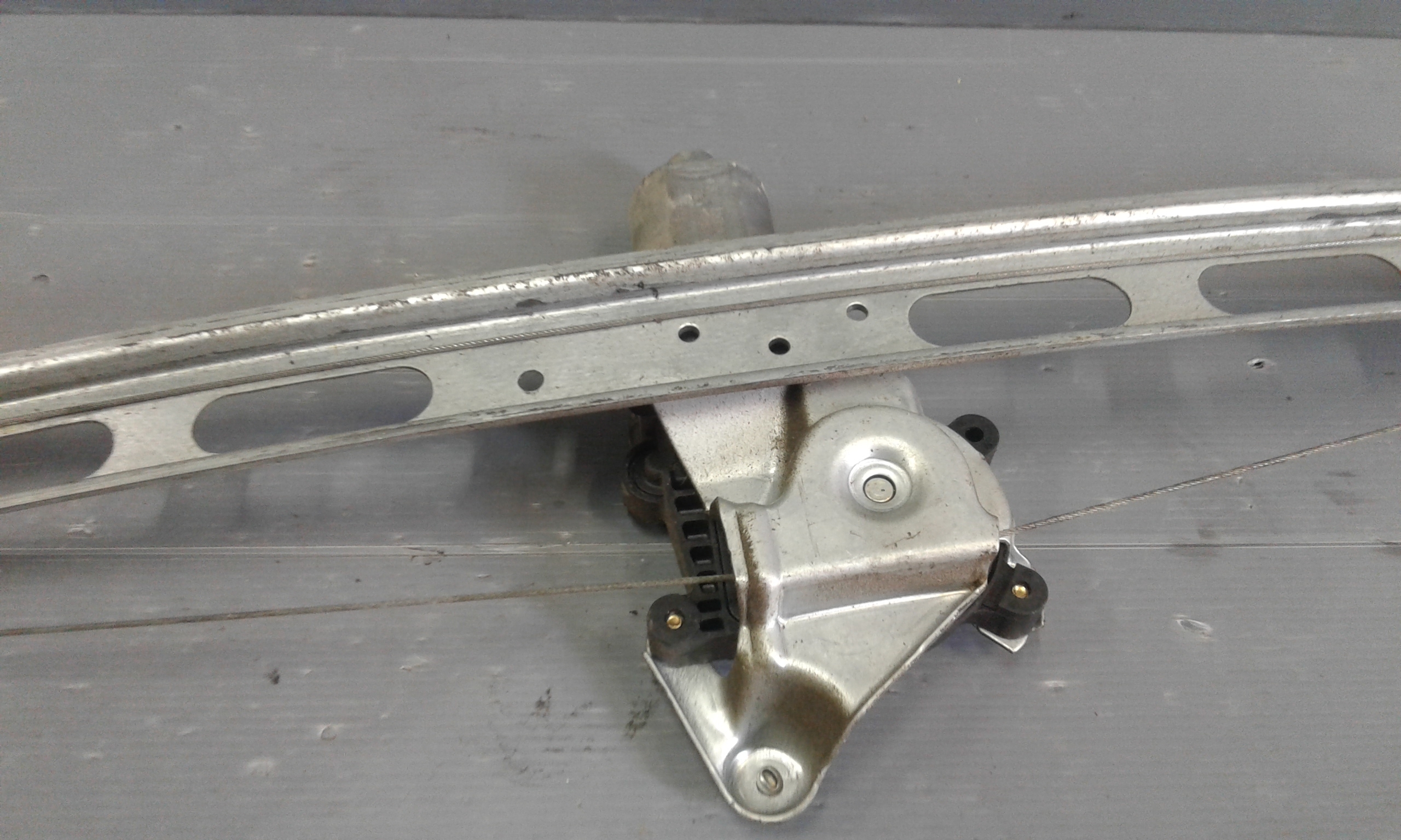 Cremagliera anteriore sinistra Guida MERCEDES Classe A W168 1 Serie