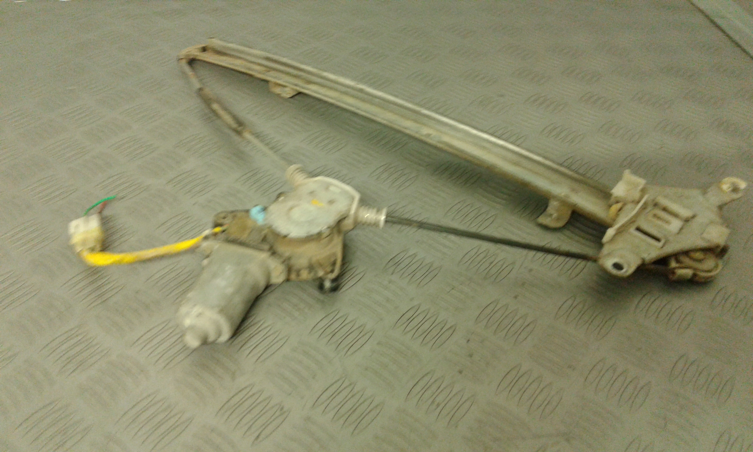 Cremagliera anteriore destra passeggero SUZUKI Wagon R +