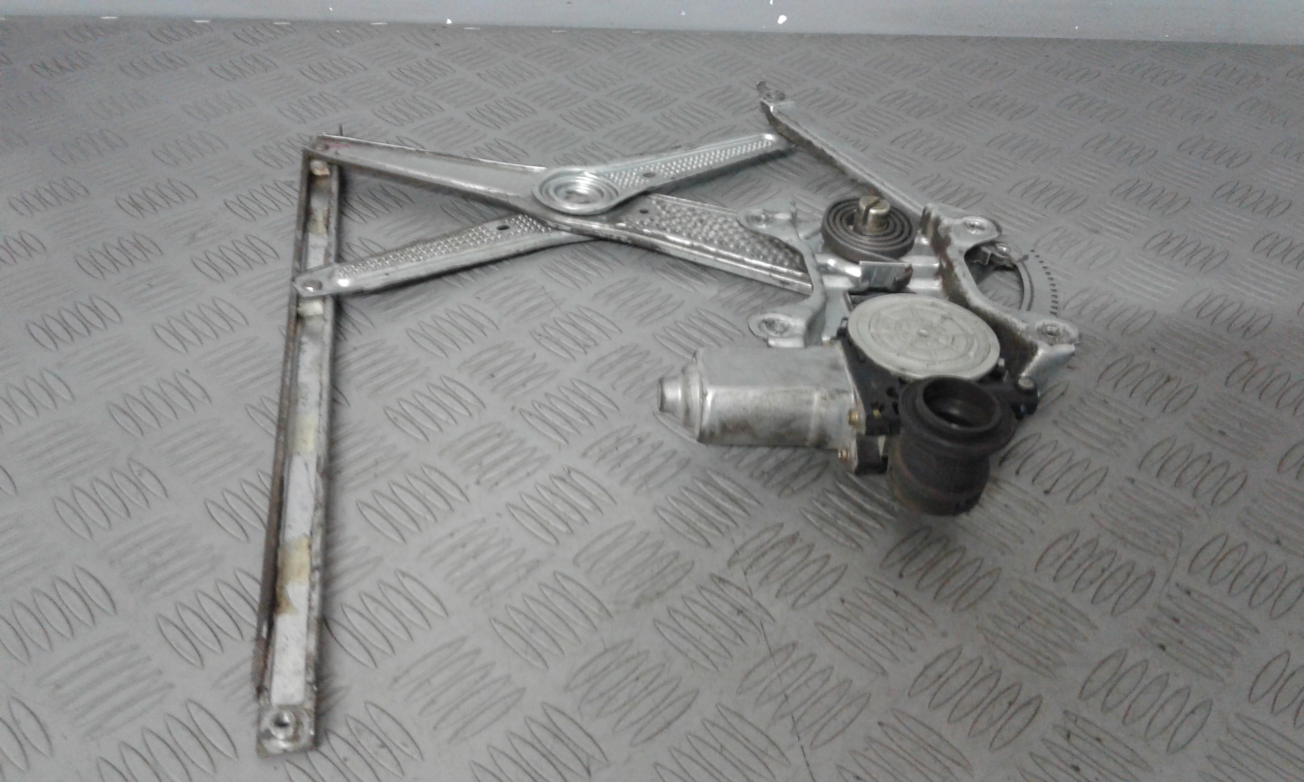 Cremagliera anteriore destra passeggero TOYOTA Yaris 1 Serie