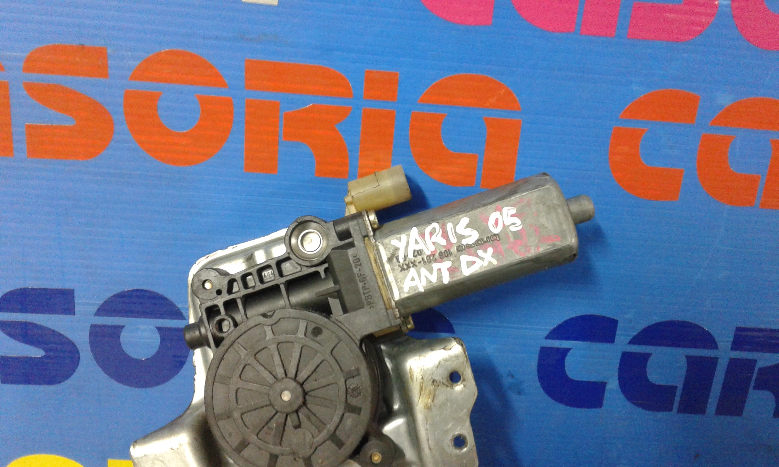 Cremagliera anteriore destra passeggero TOYOTA Yaris 2 Serie