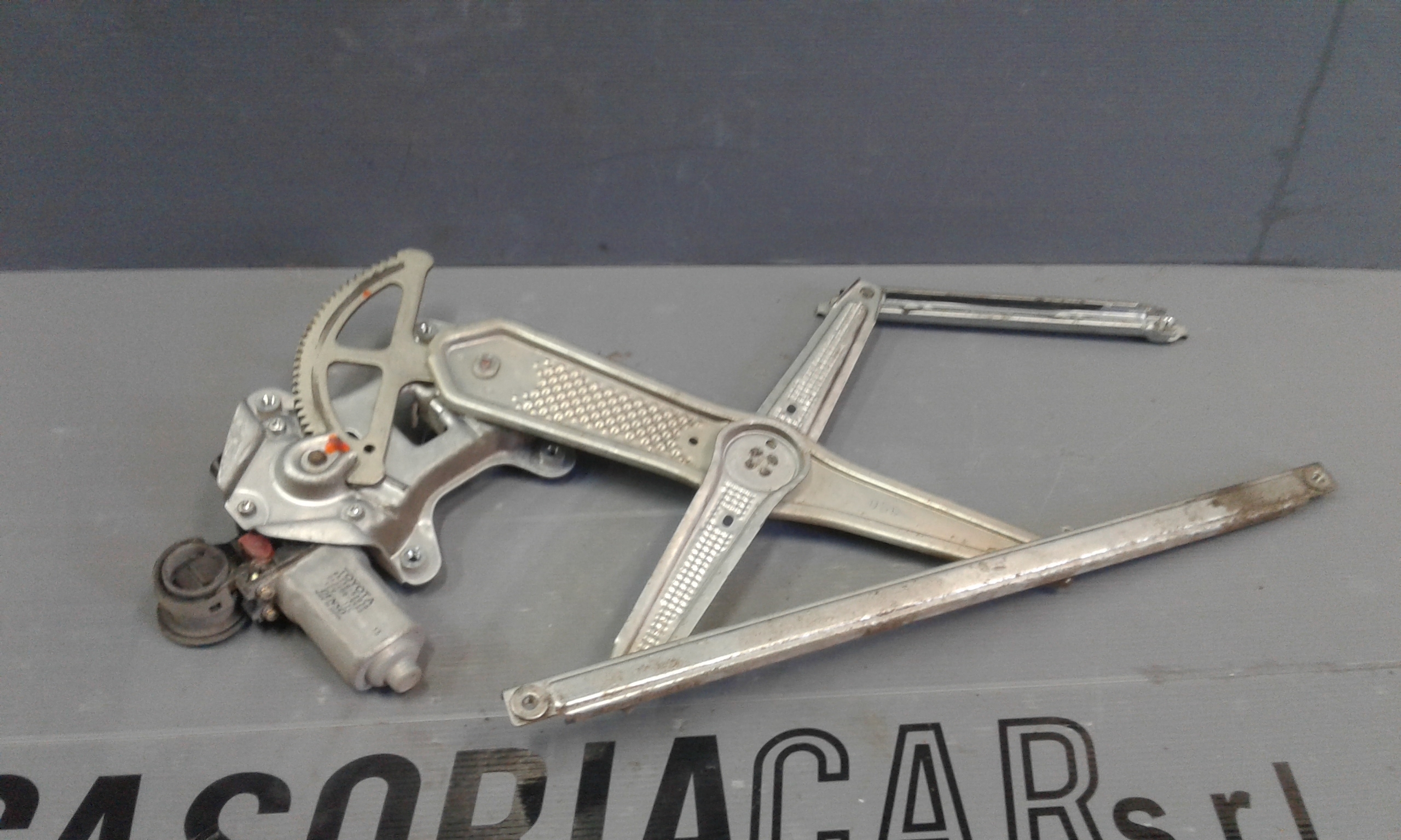 Cremagliera anteriore destra passeggero TOYOTA Yaris 1 Serie