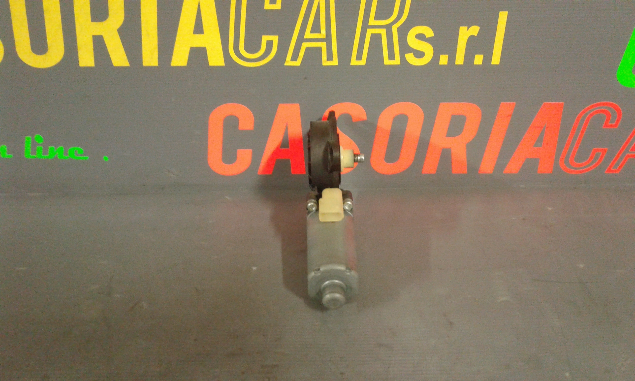 Motorino Alzavetro anteriore destra FORD Fiesta 5 Serie