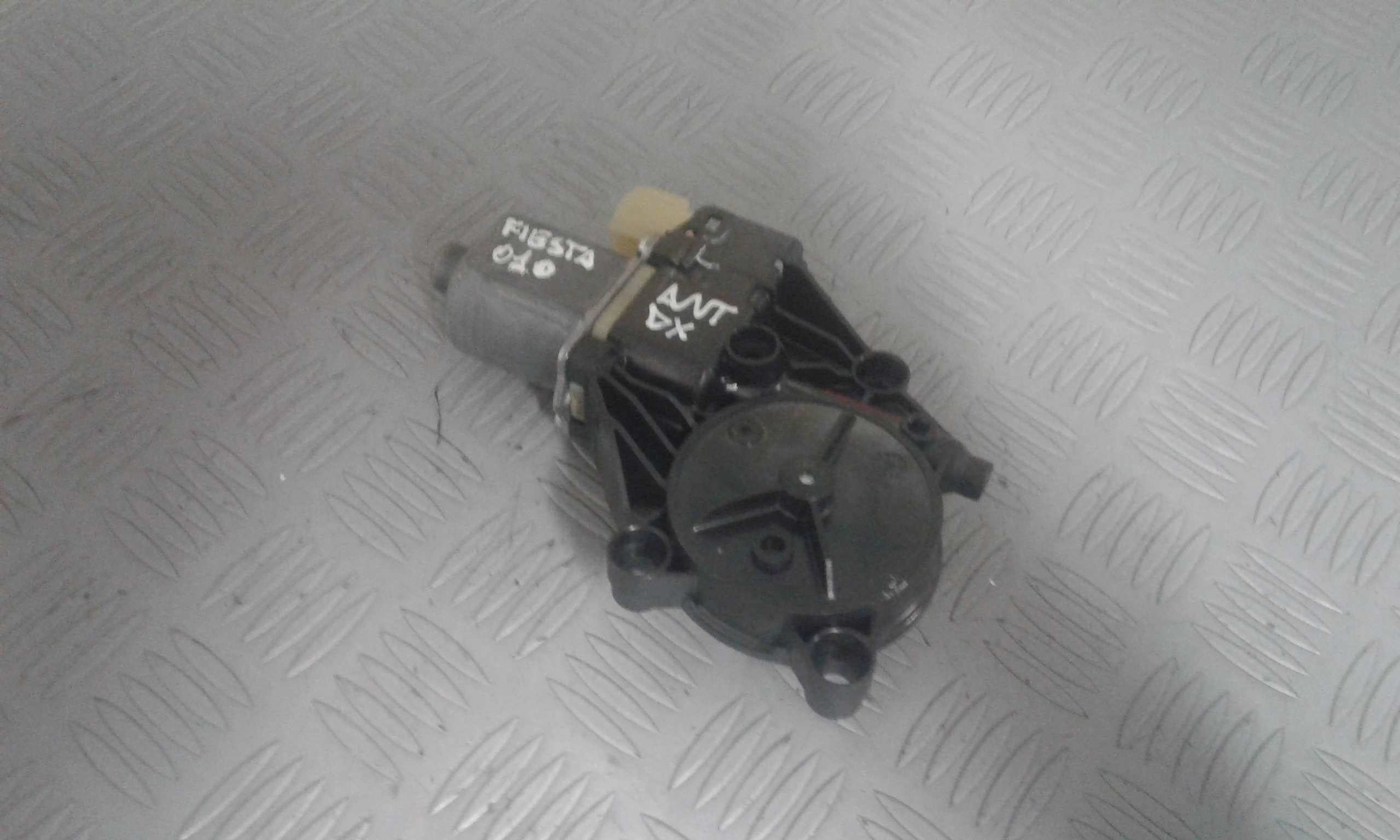 Motorino Alzavetro anteriore destra FORD Fiesta 6 Serie