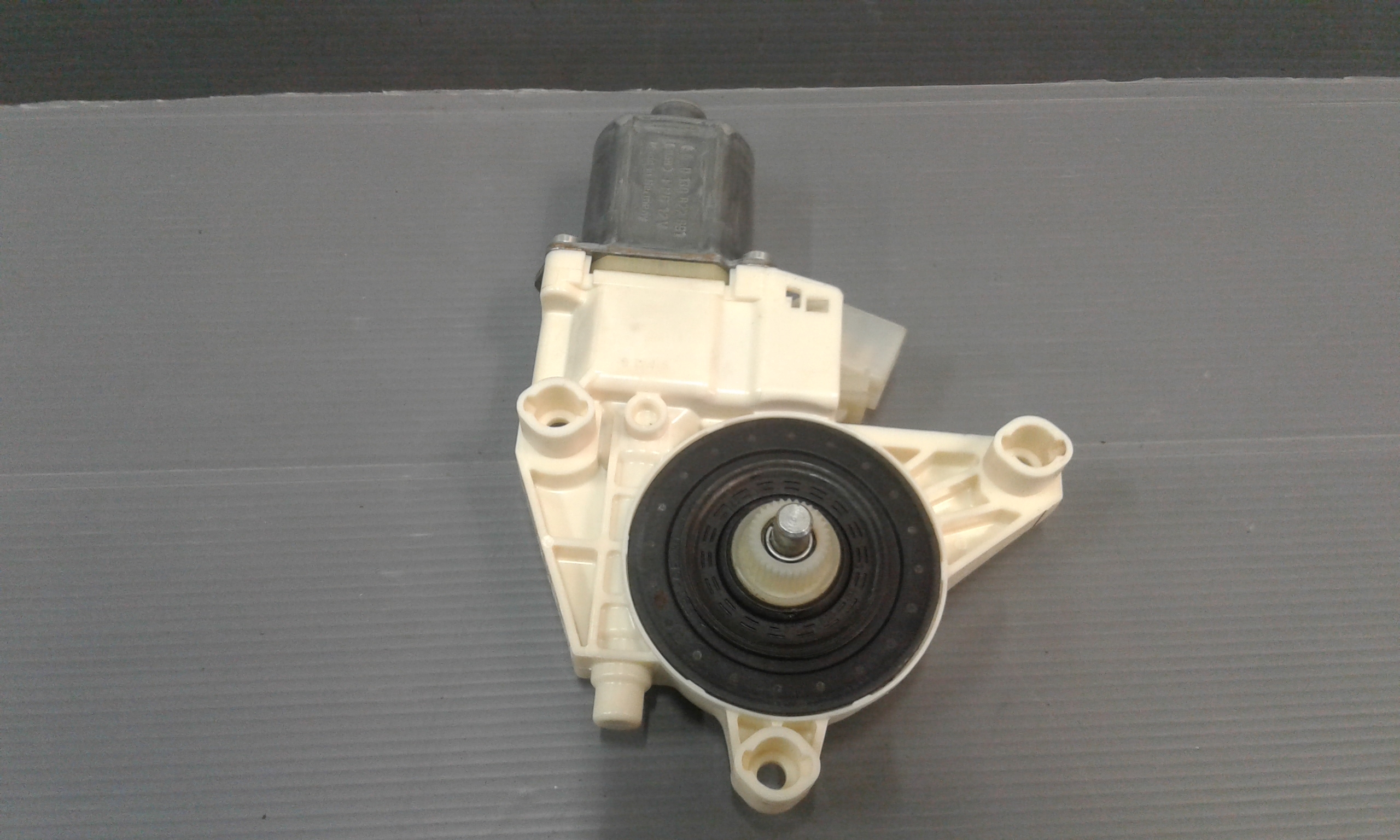 Motorino Alzavetro anteriore destra MERCEDES Classe A W176 5 Serie