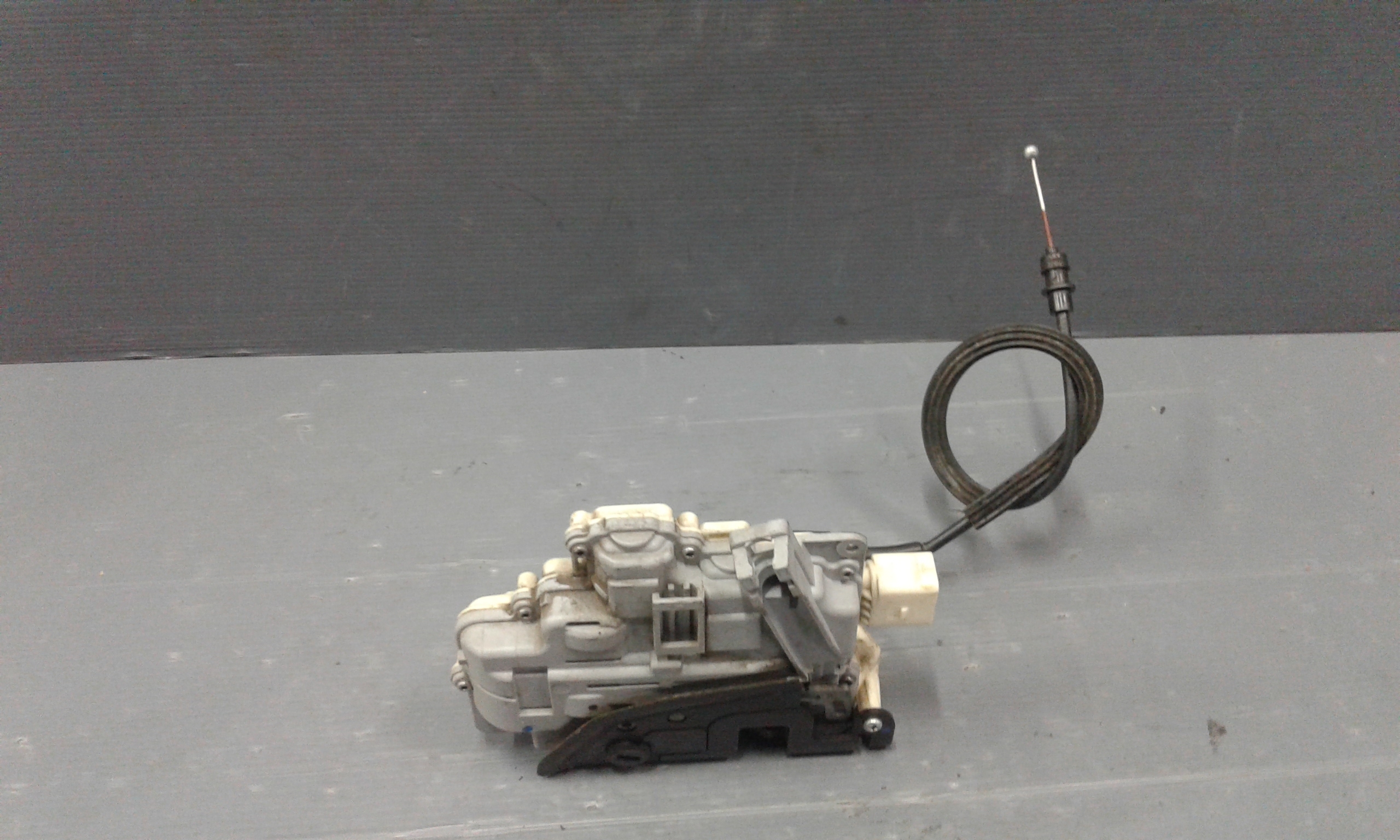 Serratura Posteriore Sinistra VOLKSWAGEN Passat Variant 4 Serie