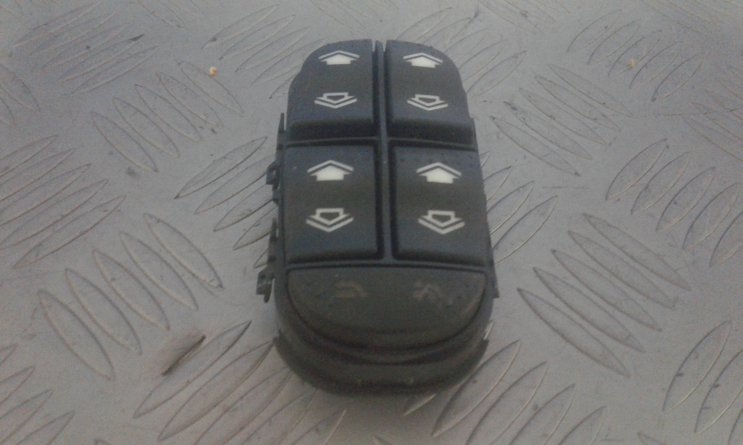 Pulsantiera Anteriore Sinistra Guida FORD Focus Berlina 2 Serie