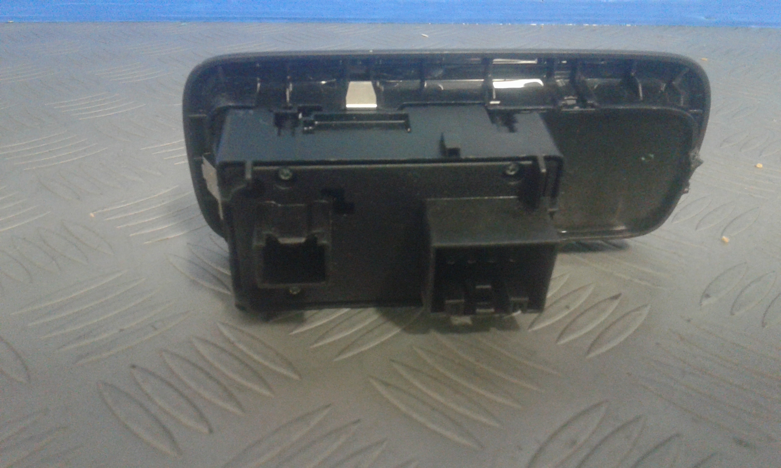 Pulsantiera Anteriore Sinistra Guida FORD Fiesta 6 Serie