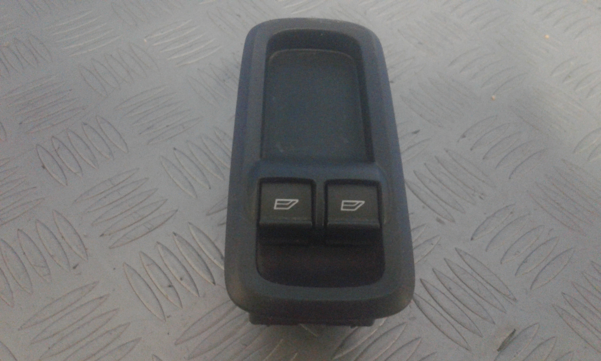 Pulsantiera Anteriore Sinistra Guida FORD Fiesta 6 Serie