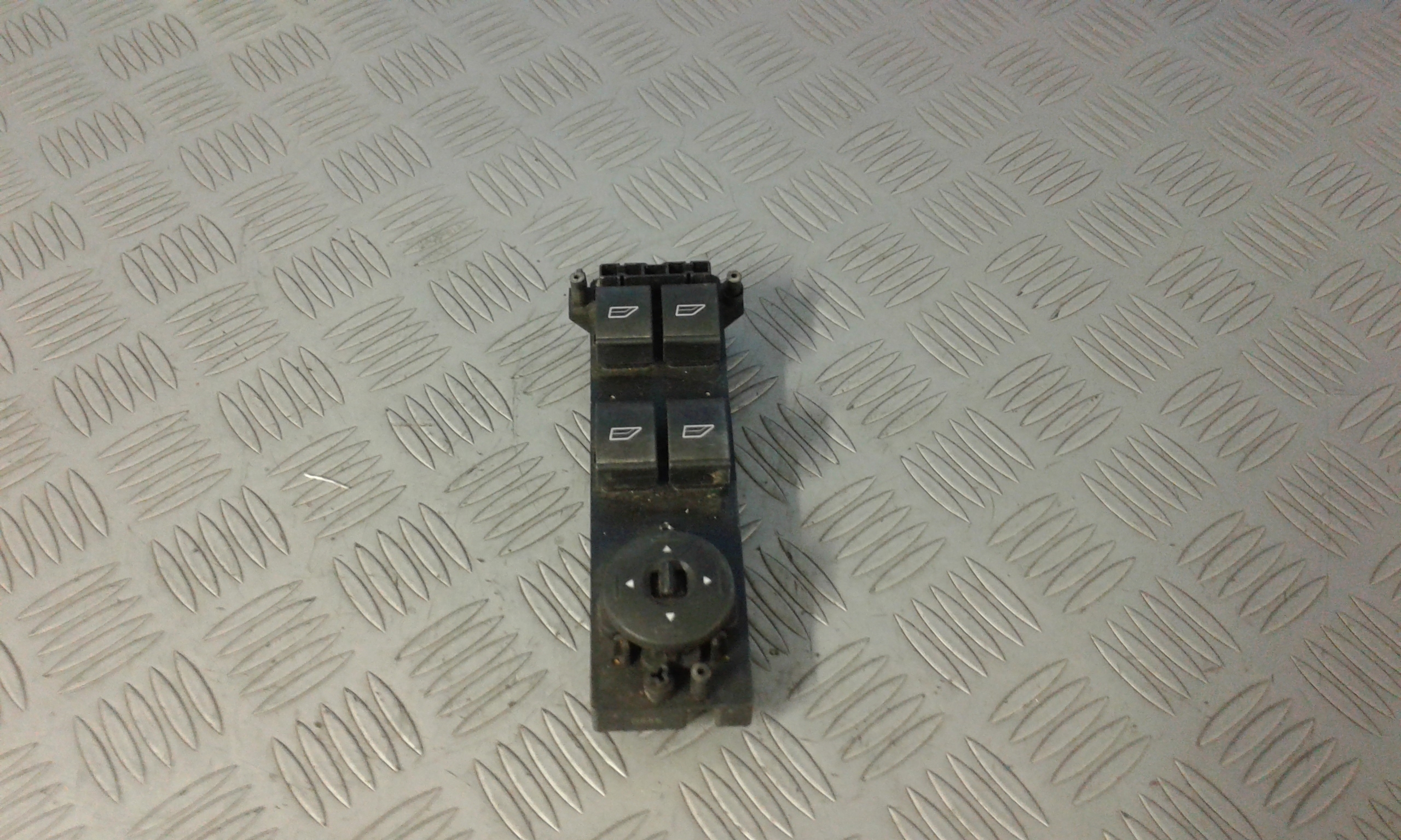 Pulsantiera Anteriore Sinistra Guida FORD Focus Berlina 3 Serie