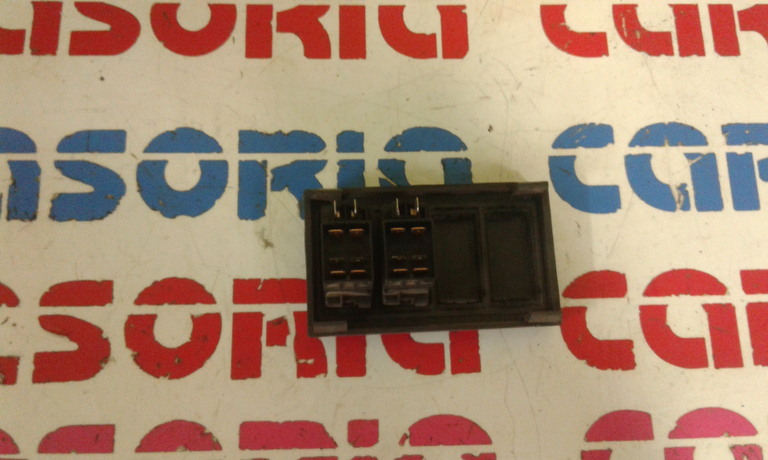 Pulsantiera Anteriore Sinistra Guida IVECO Daily 2 Serie